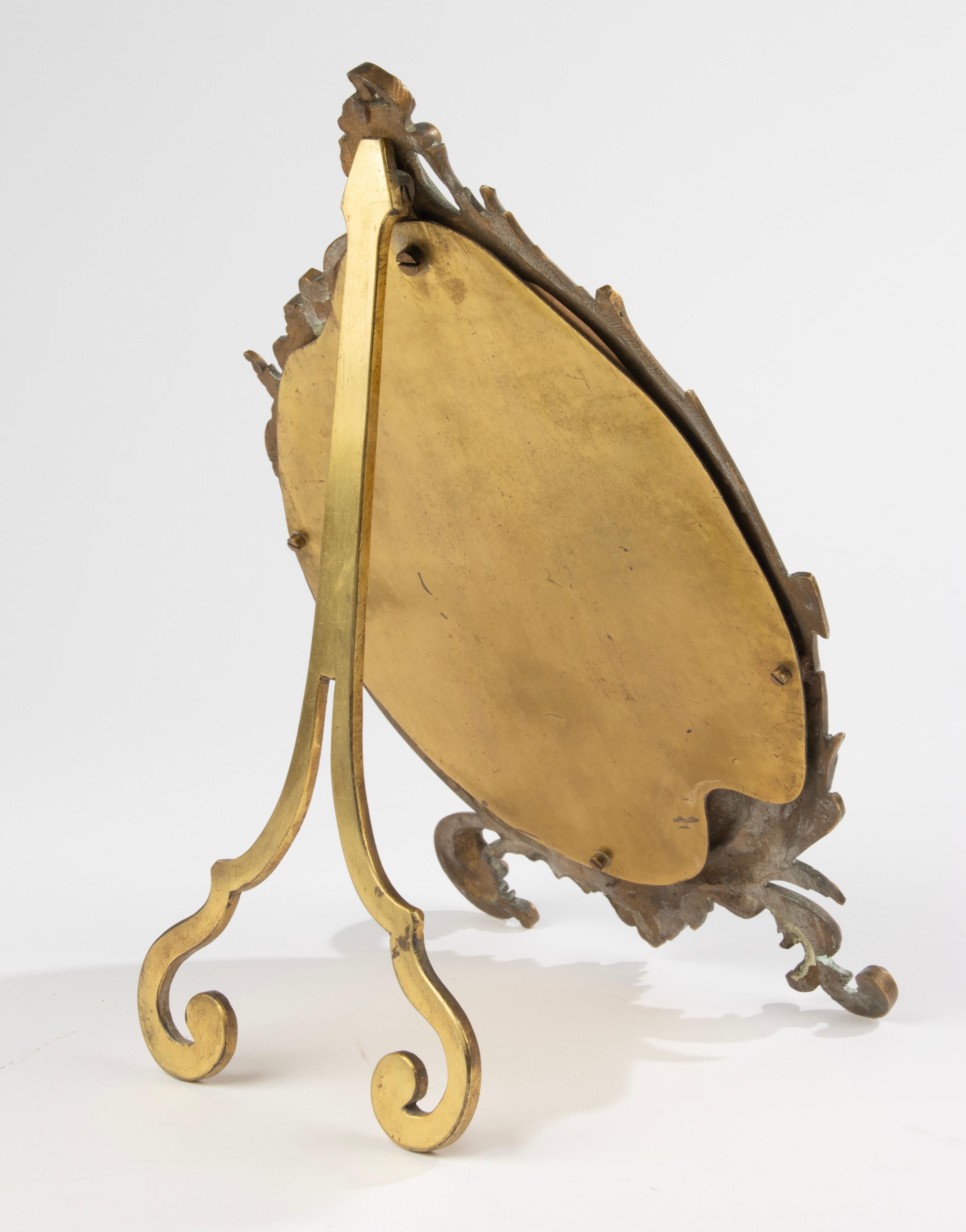 Miroir de table en laiton de la fin du XIXe siècle - style rococo en vente 2