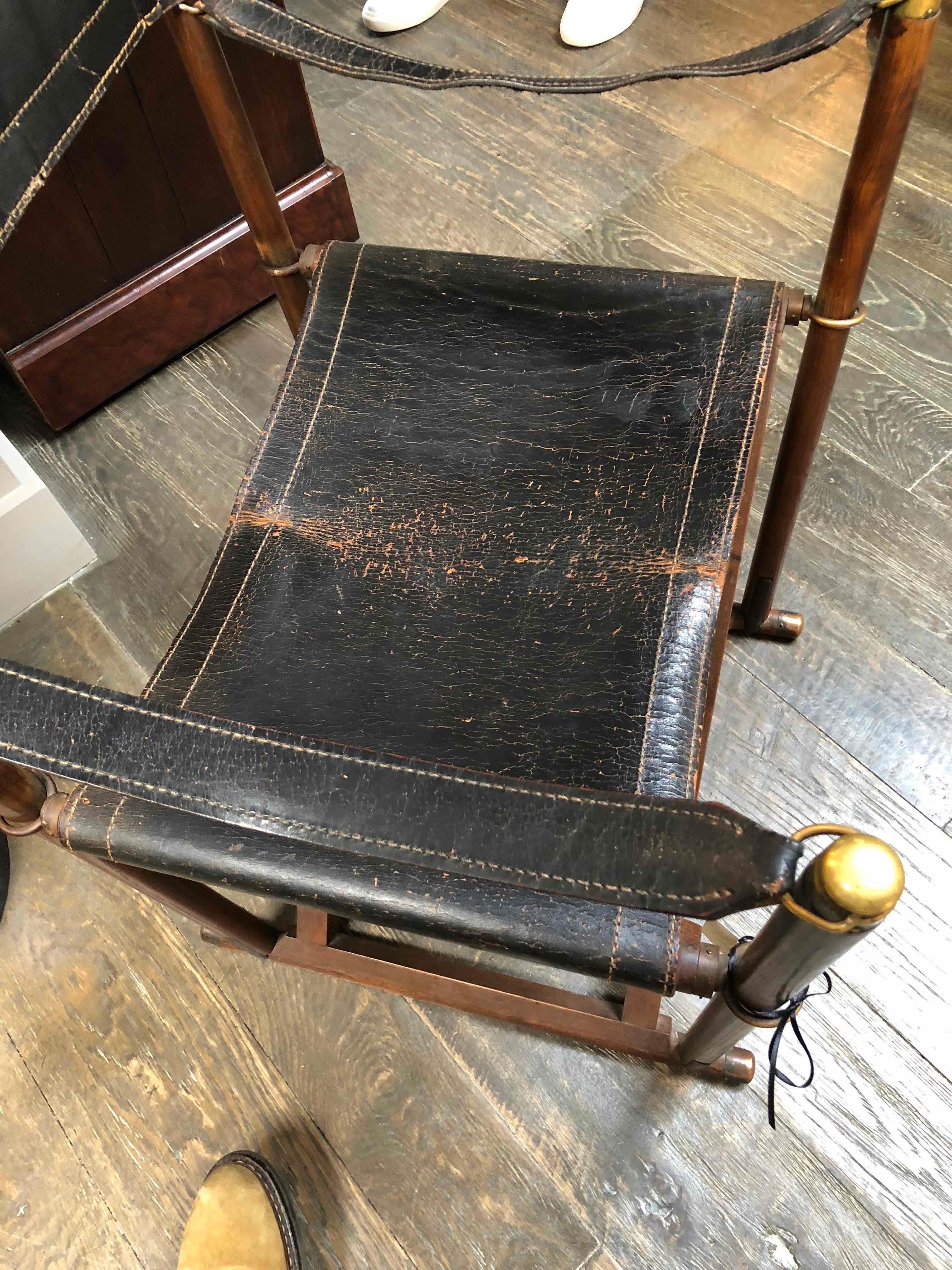 Late 19th Century British Campaign Black Leather Folding Chair  In Good Condition In Los Angeles, CA