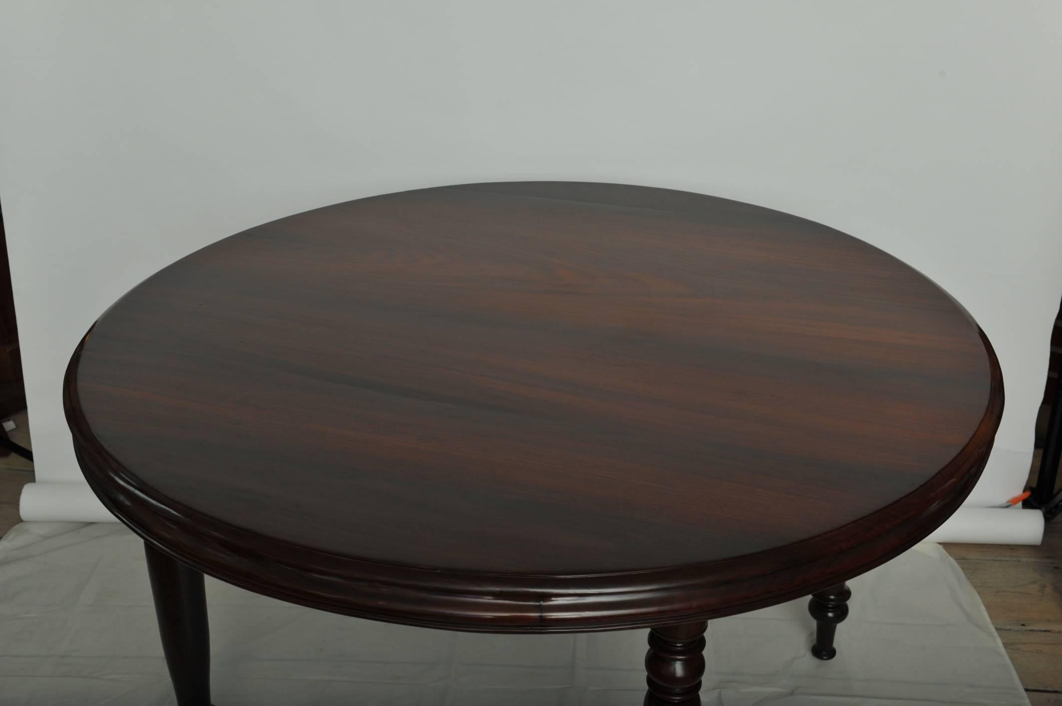 British Indian Ocean Territory Late 19th Century British Campaign Round Dining Table