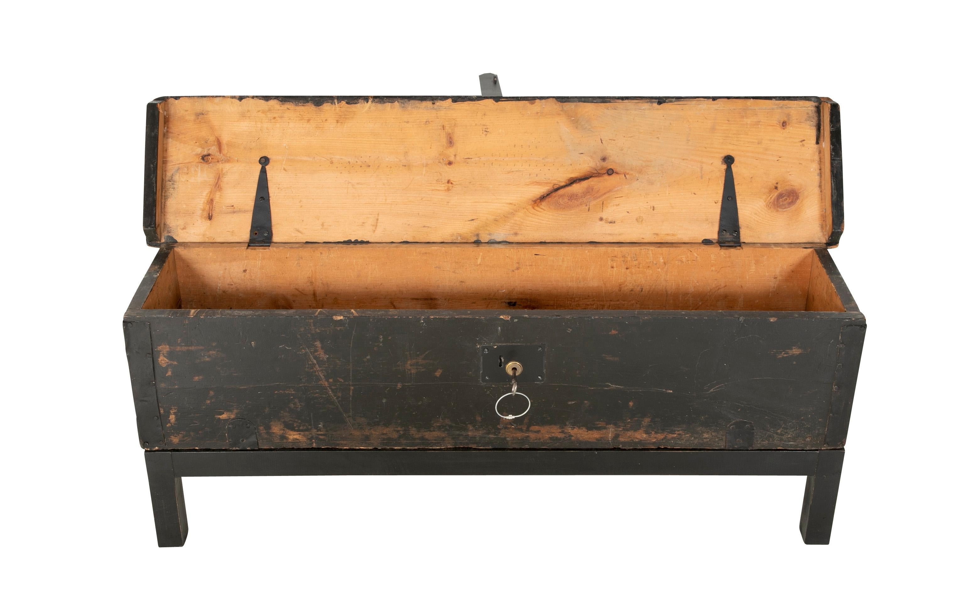 Steel Late 19th Century British Officer's Campaign Bed with Original Storage Chest For Sale