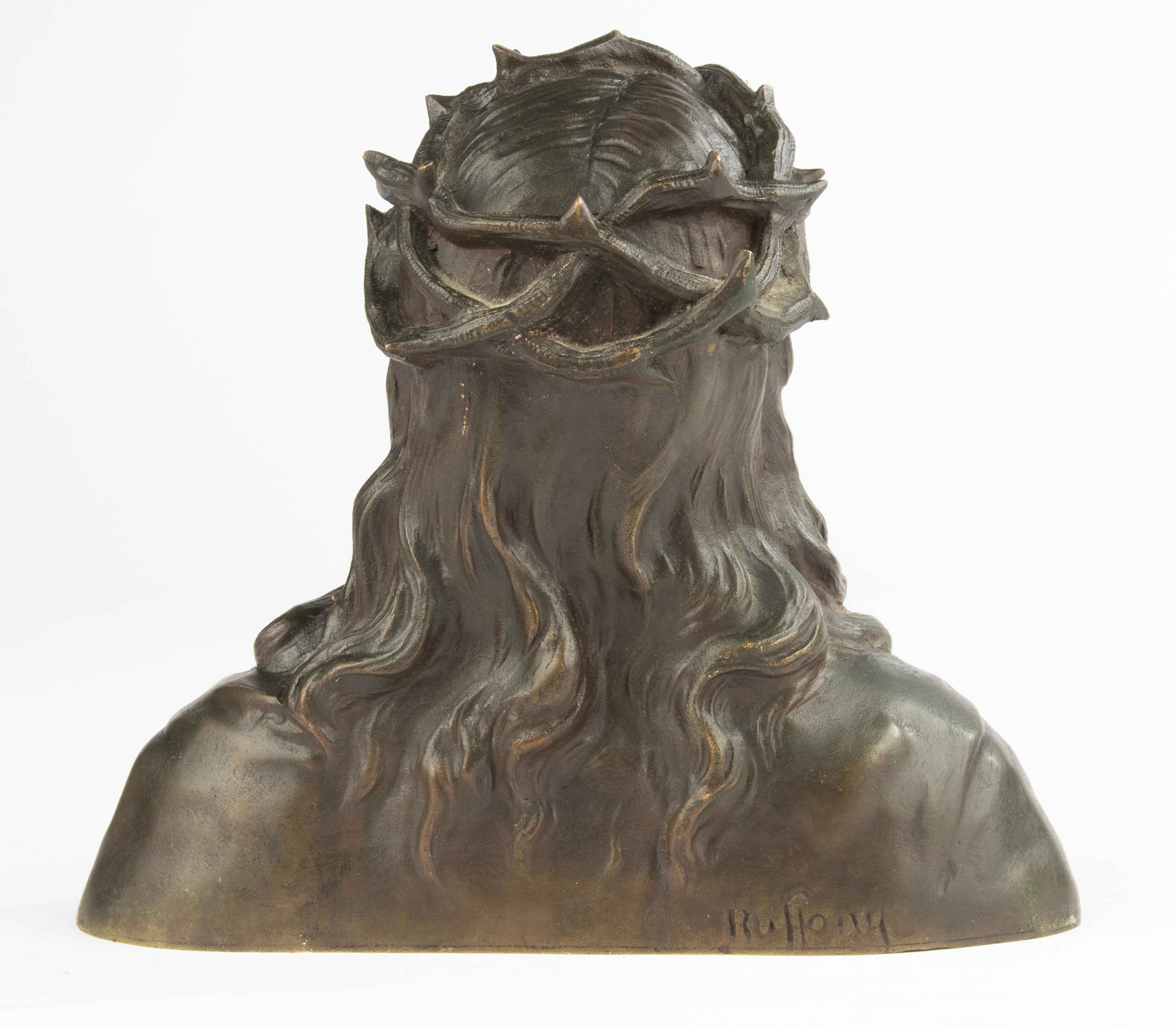 Late 19th Century Bronze Bust - Jesus Christ with Thorn Crown - by Ruffony For Sale 4