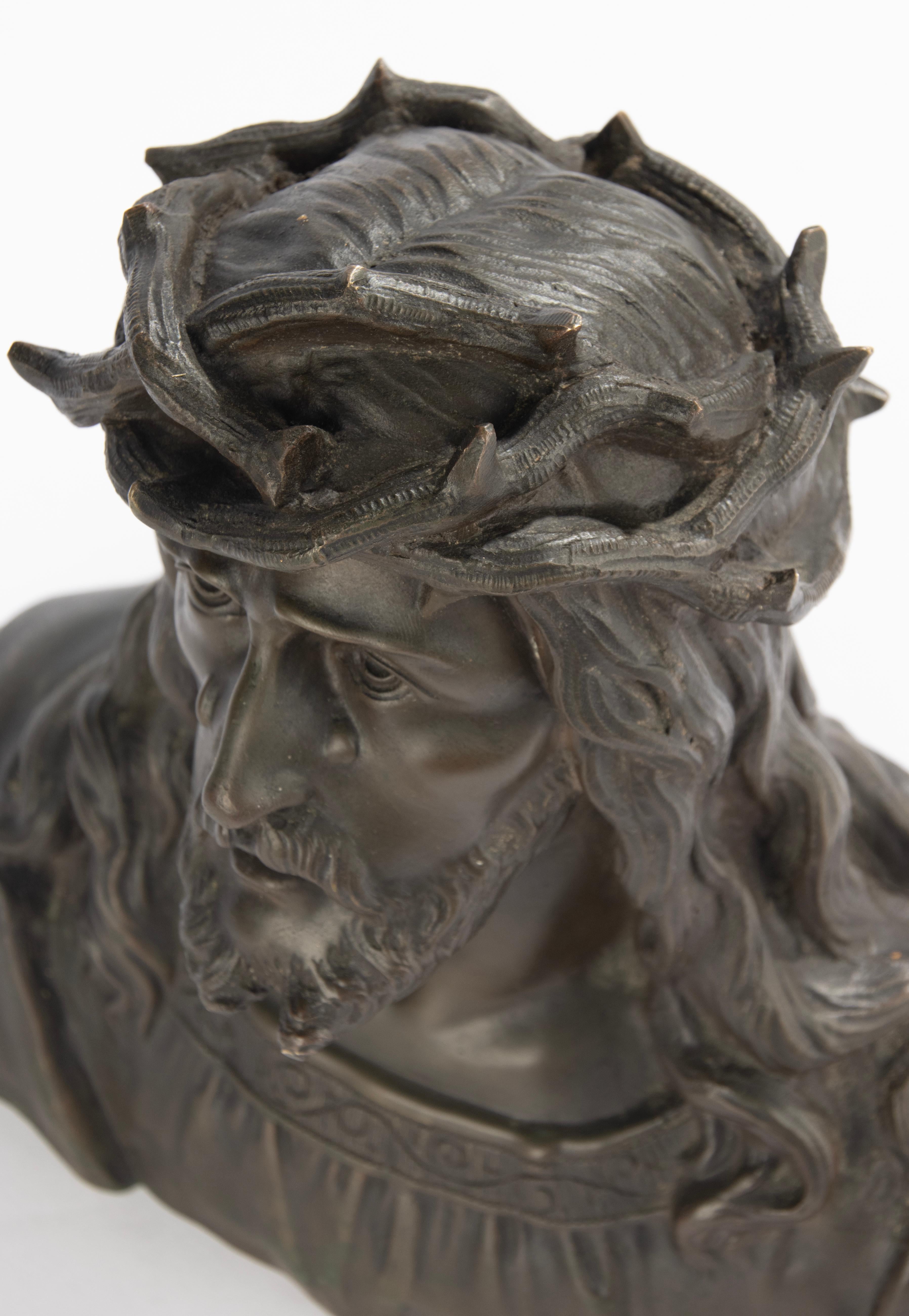 Late 19th Century Bronze Bust - Jesus Christ with Thorn Crown - by Ruffony For Sale 10