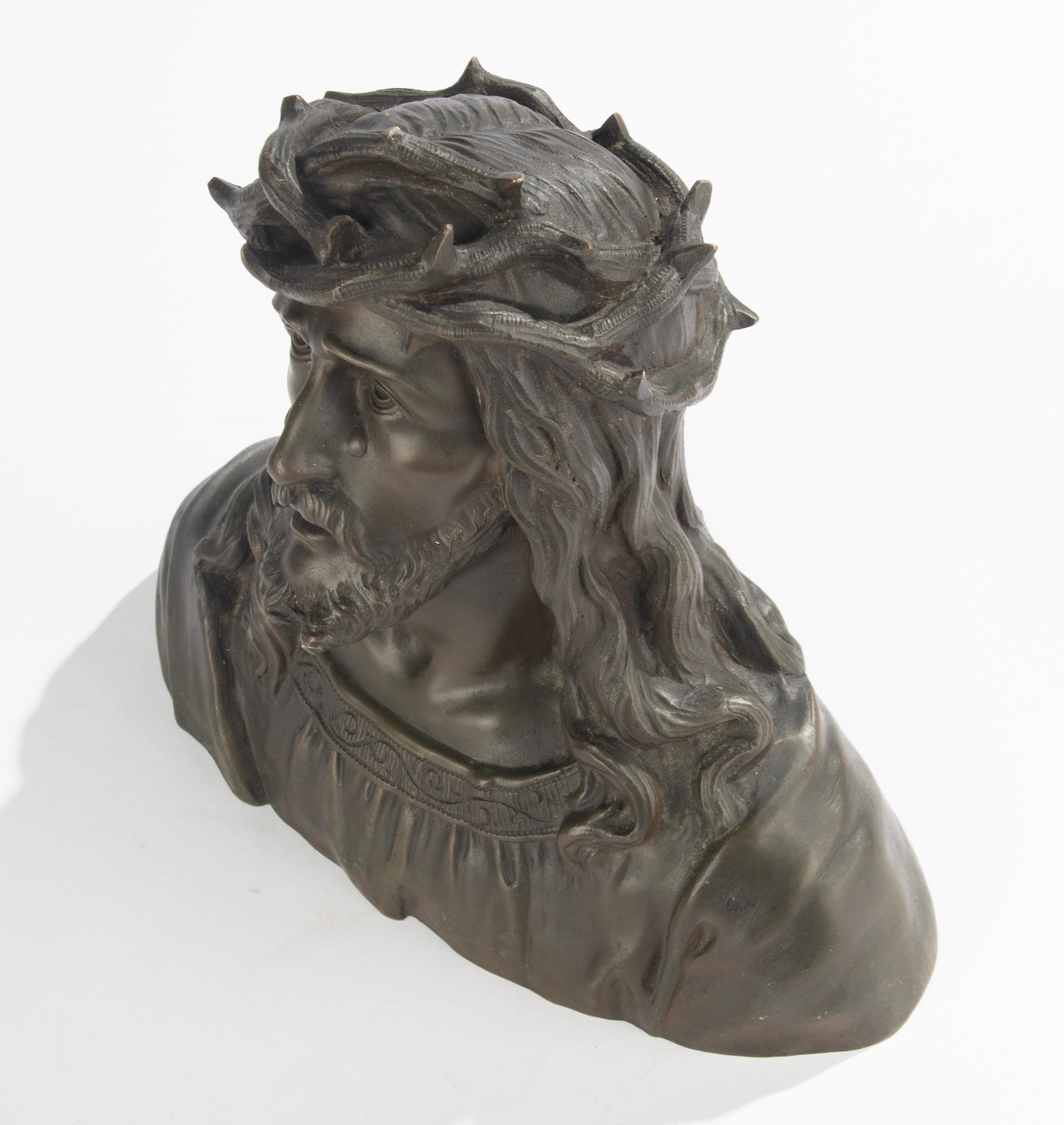 Late 19th Century Bronze Bust - Jesus Christ with Thorn Crown - by Ruffony In Good Condition For Sale In Casteren, Noord-Brabant