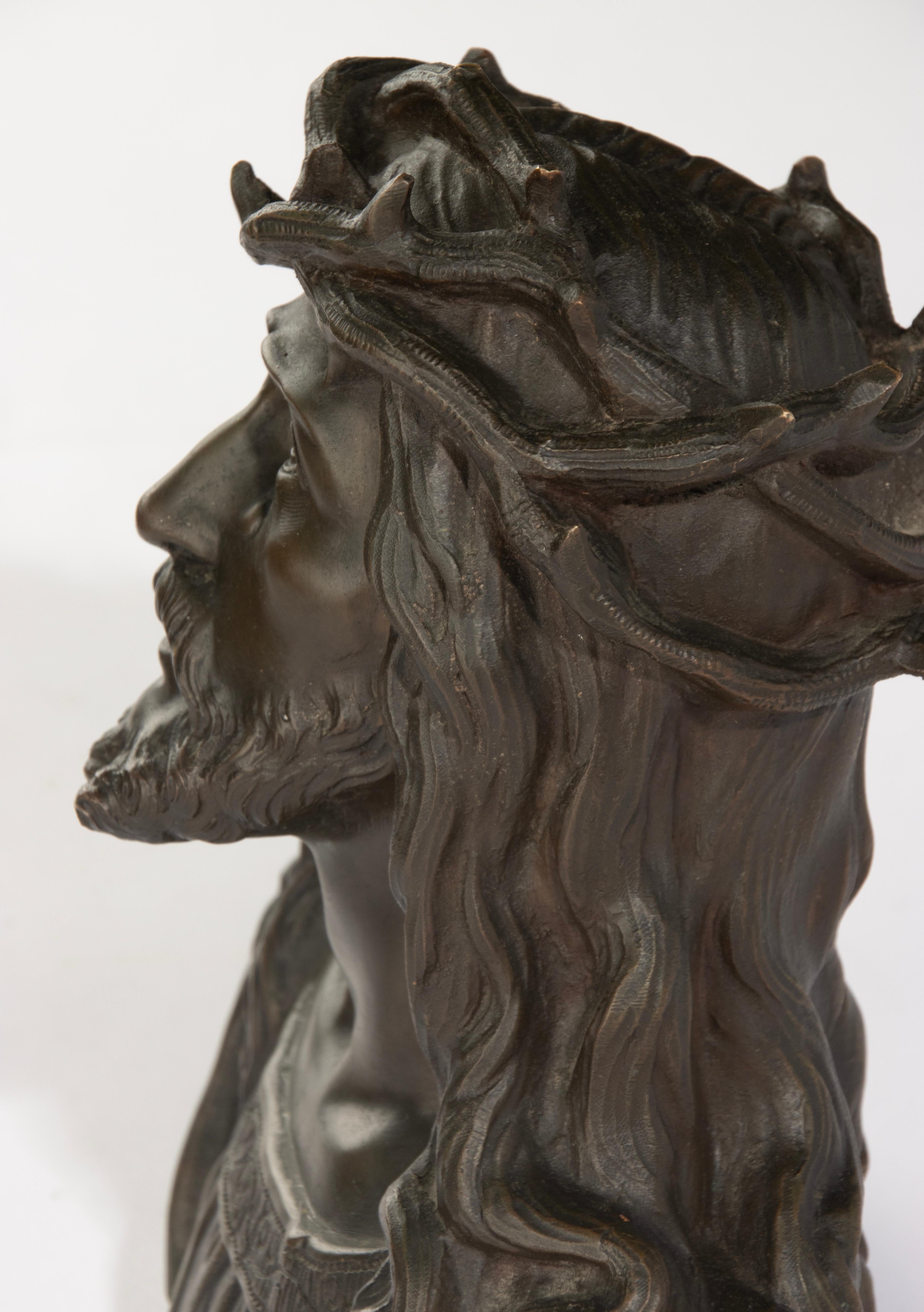 Late 19th Century Bronze Bust - Jesus Christ with Thorn Crown - by Ruffony For Sale 1