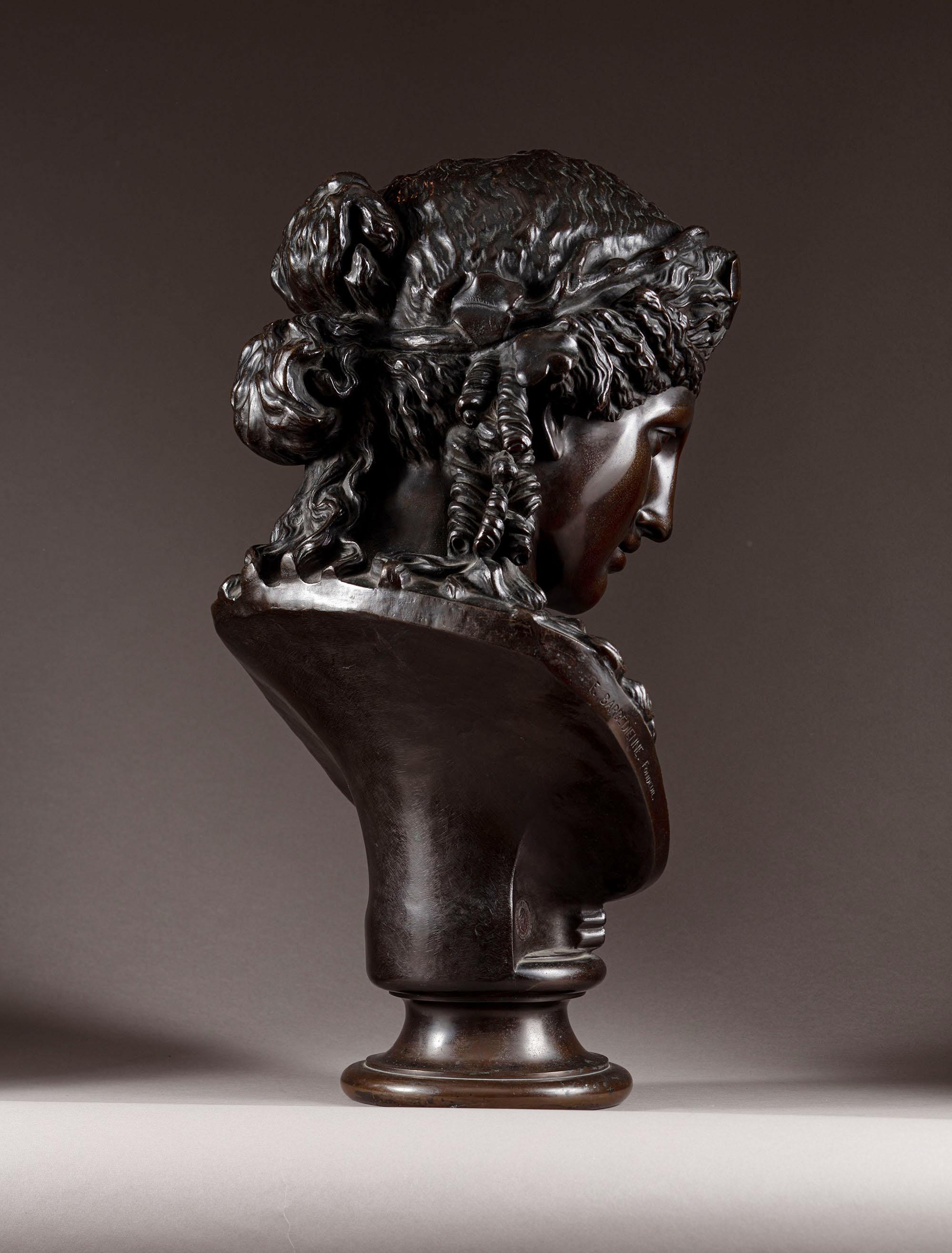 Romain classique Buste d'Ariane F Barbedienne en bronze de la fin du XIXe siècle en vente