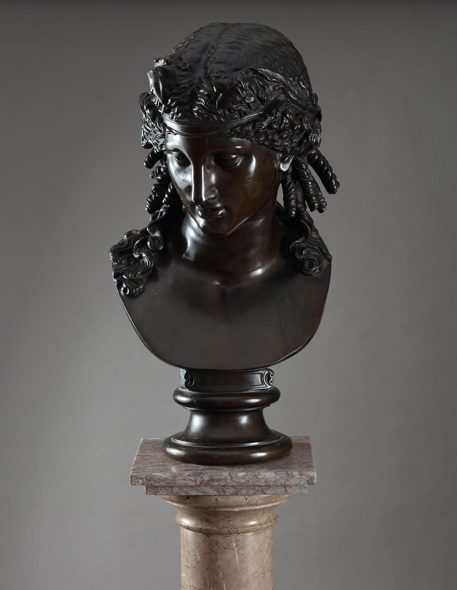 Bronze Buste d'Ariane F Barbedienne en bronze de la fin du XIXe siècle en vente
