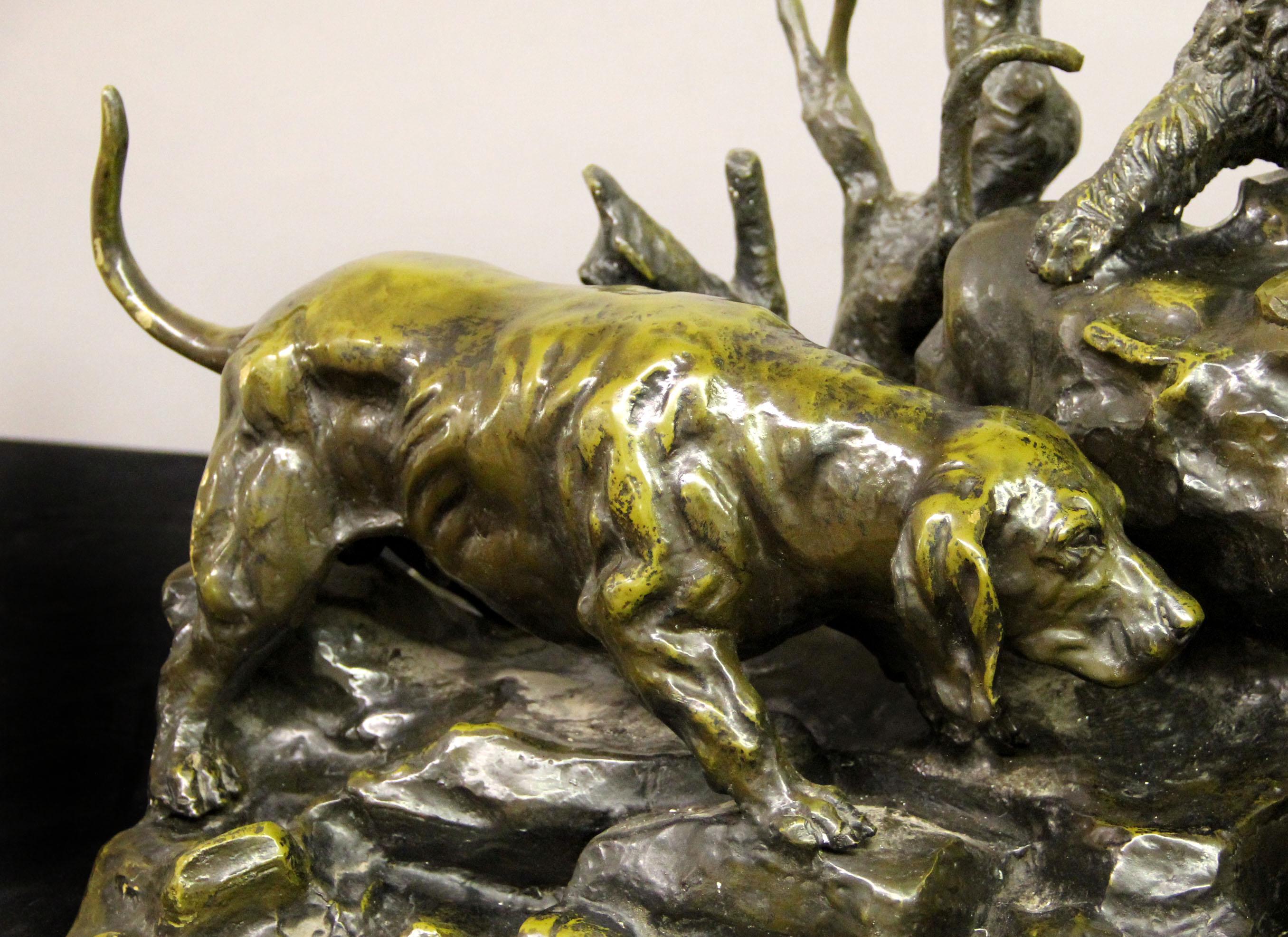 Belle Époque Late 19th Century Bronze Dog Sculpture Entitled “Perros de Caza” Jules Moigniez