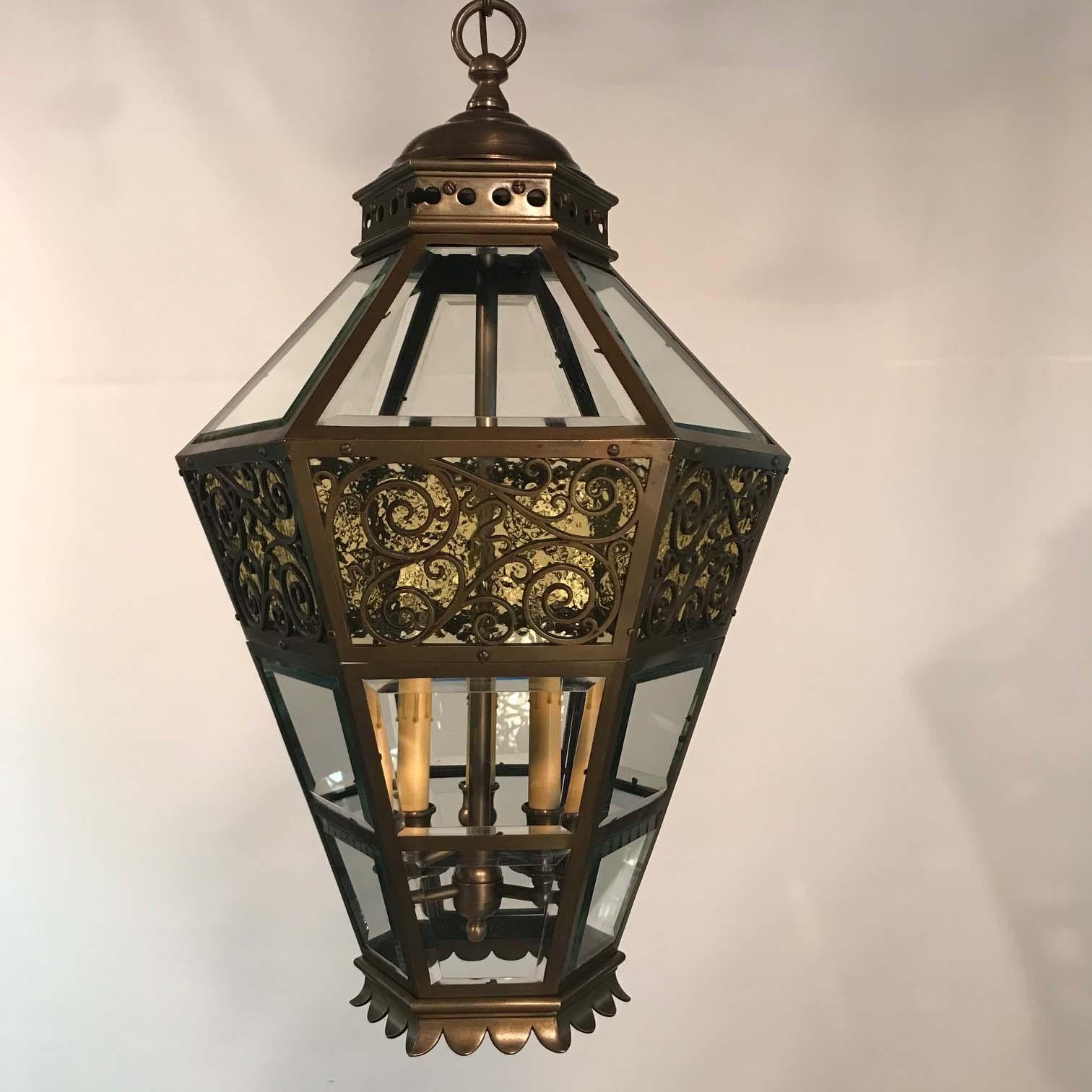 Victorien Lanterne suspendue en bronze de la fin du XIXe siècle en vente