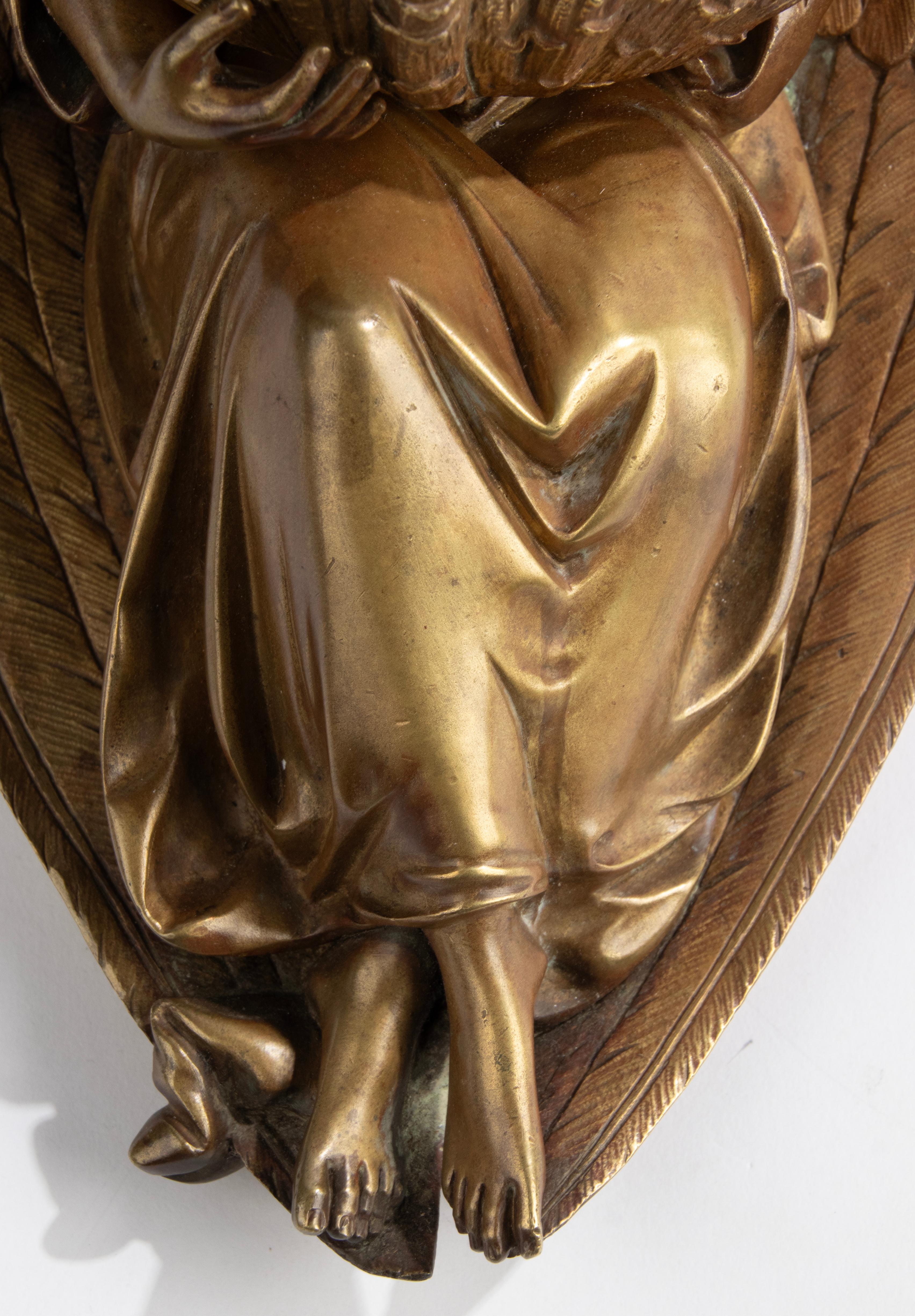 Fonts baptismaux en bronze de la fin du XIXe siècle avec ange par Leblanc-Barbedienne en vente 3