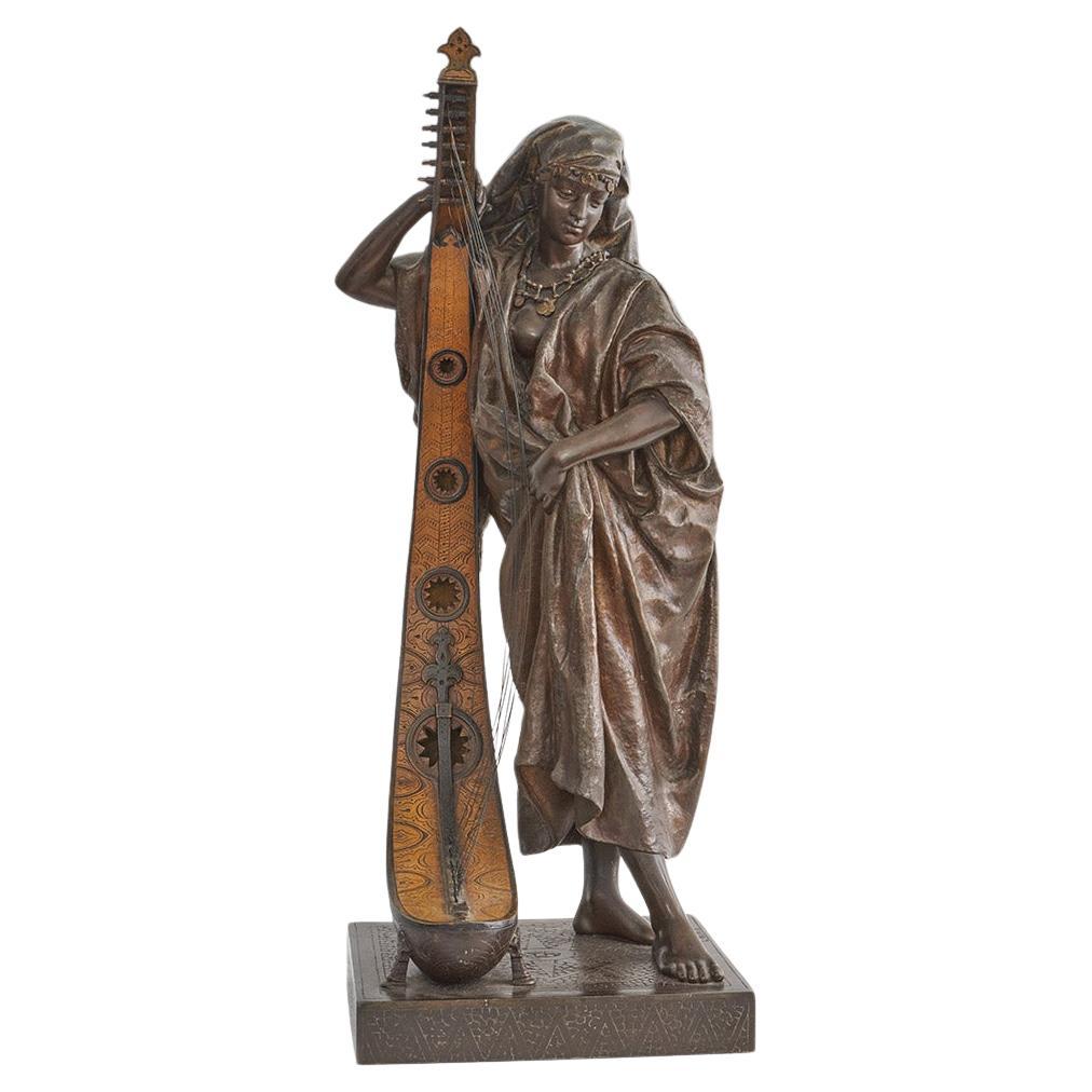 Bronze „Jeune Harpiste Arabique“ aus dem späten 19. Jahrhundert von Louis Hottot  im Angebot