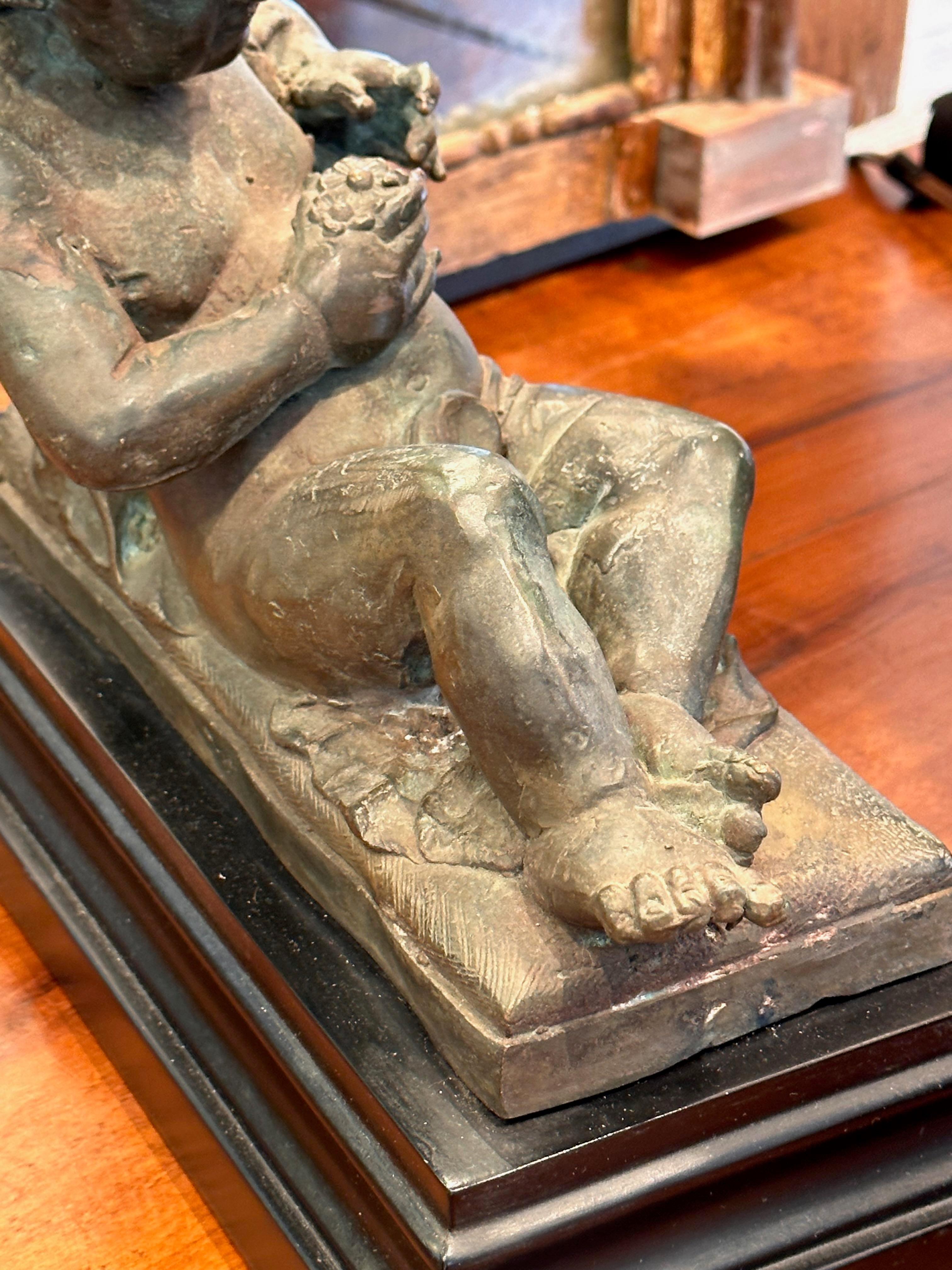 Late 19th Century Bronze Putti Sculpture on Base For Sale 1