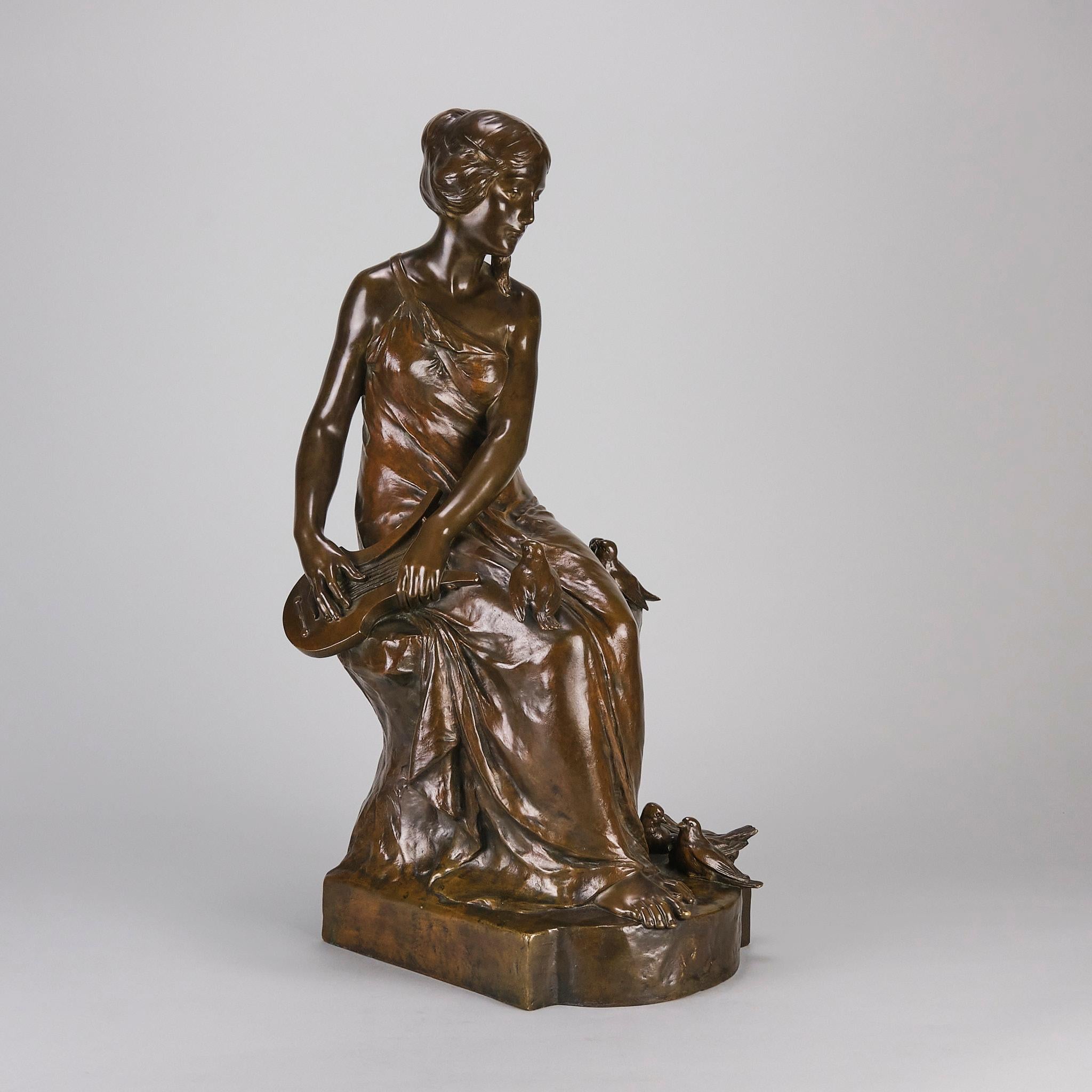 Francese Scultura in bronzo della fine del XIX secolo intitolata Femme avec Oiseau di Maurice Bouval in vendita