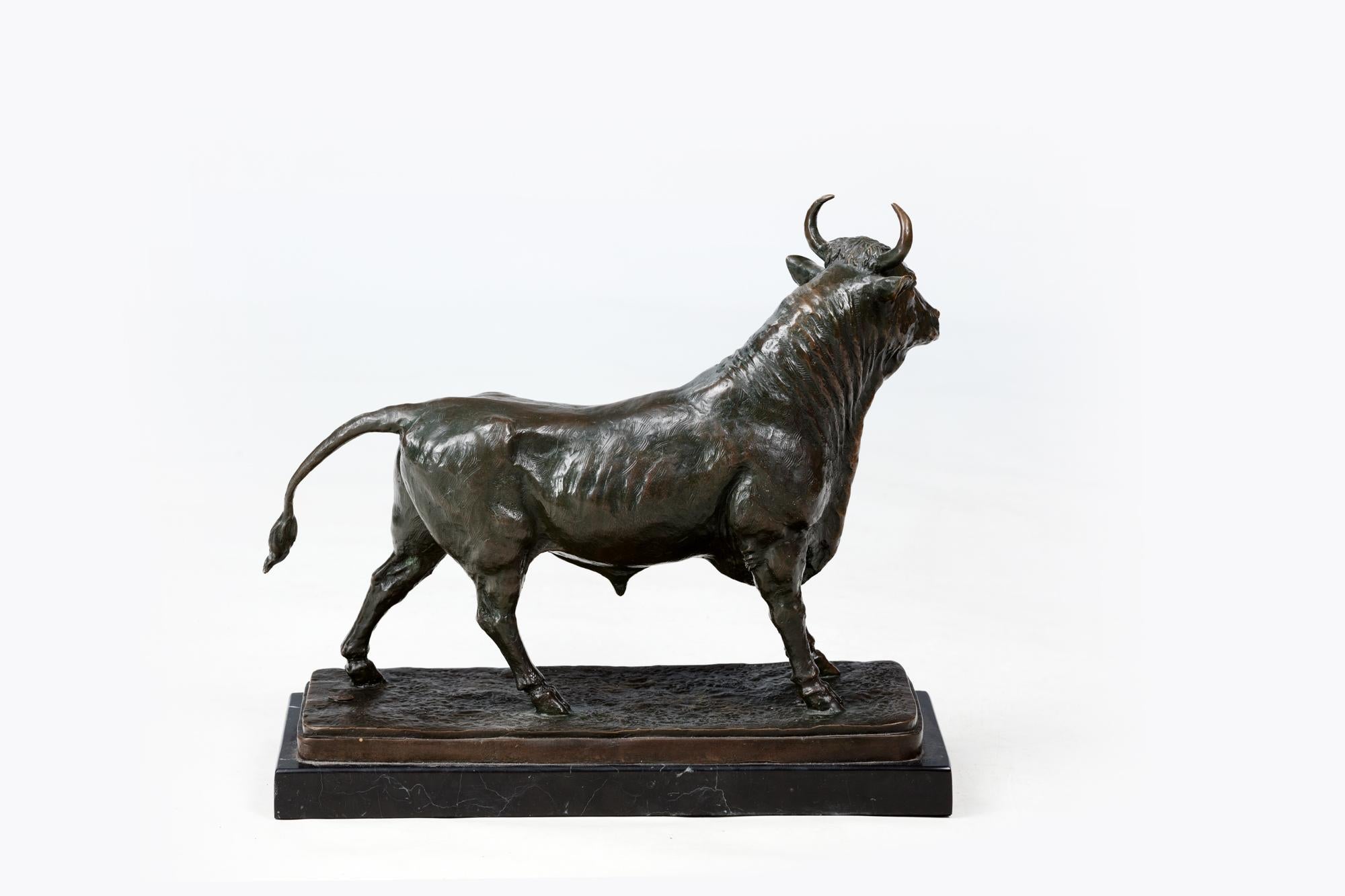 French Late 19th Century Bronze Sculpture of Bull For Sale