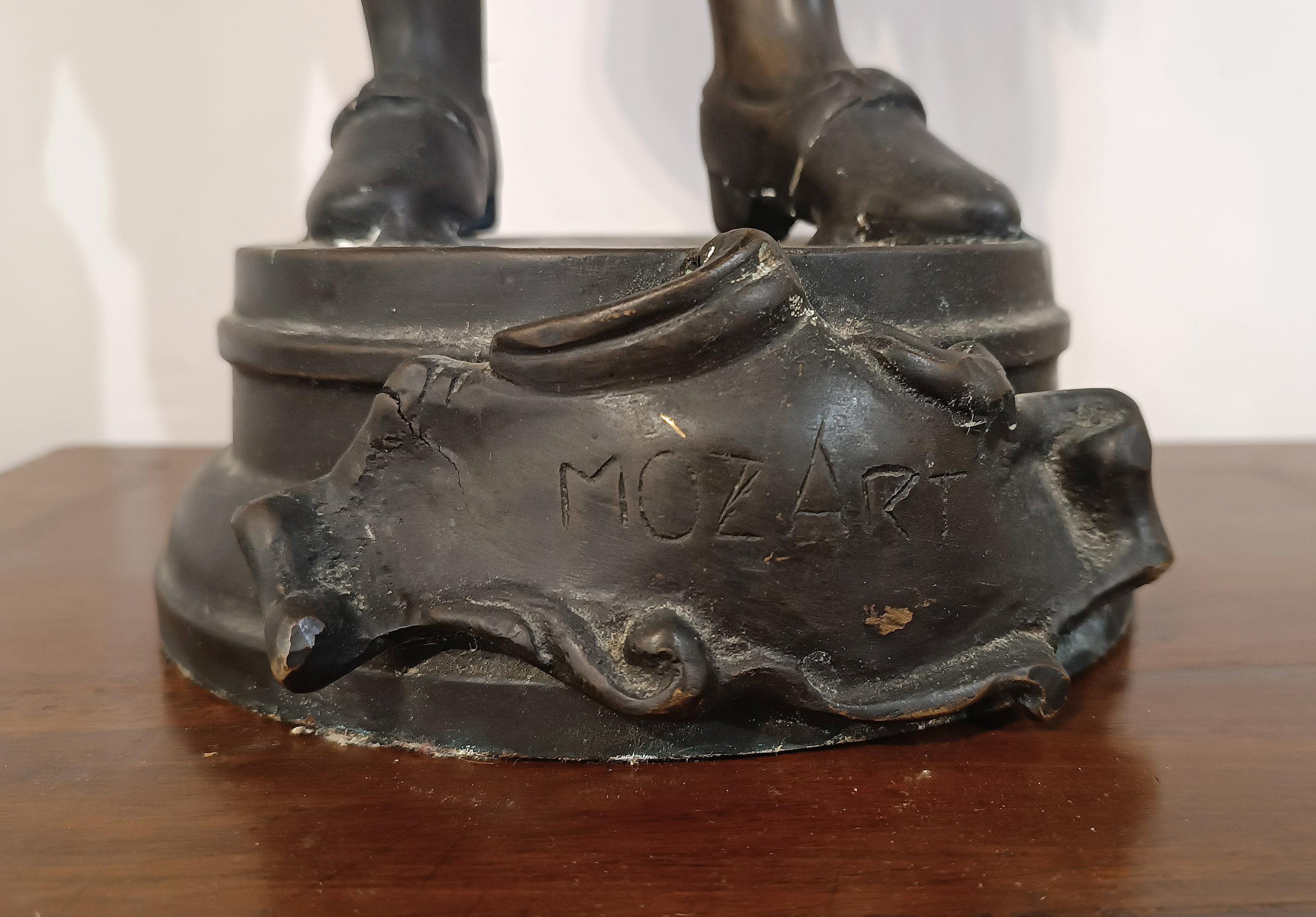 19th Century LATE 19th CENTURY BRONZE SCULPTURE PORTRAIT OF MOZART For Sale