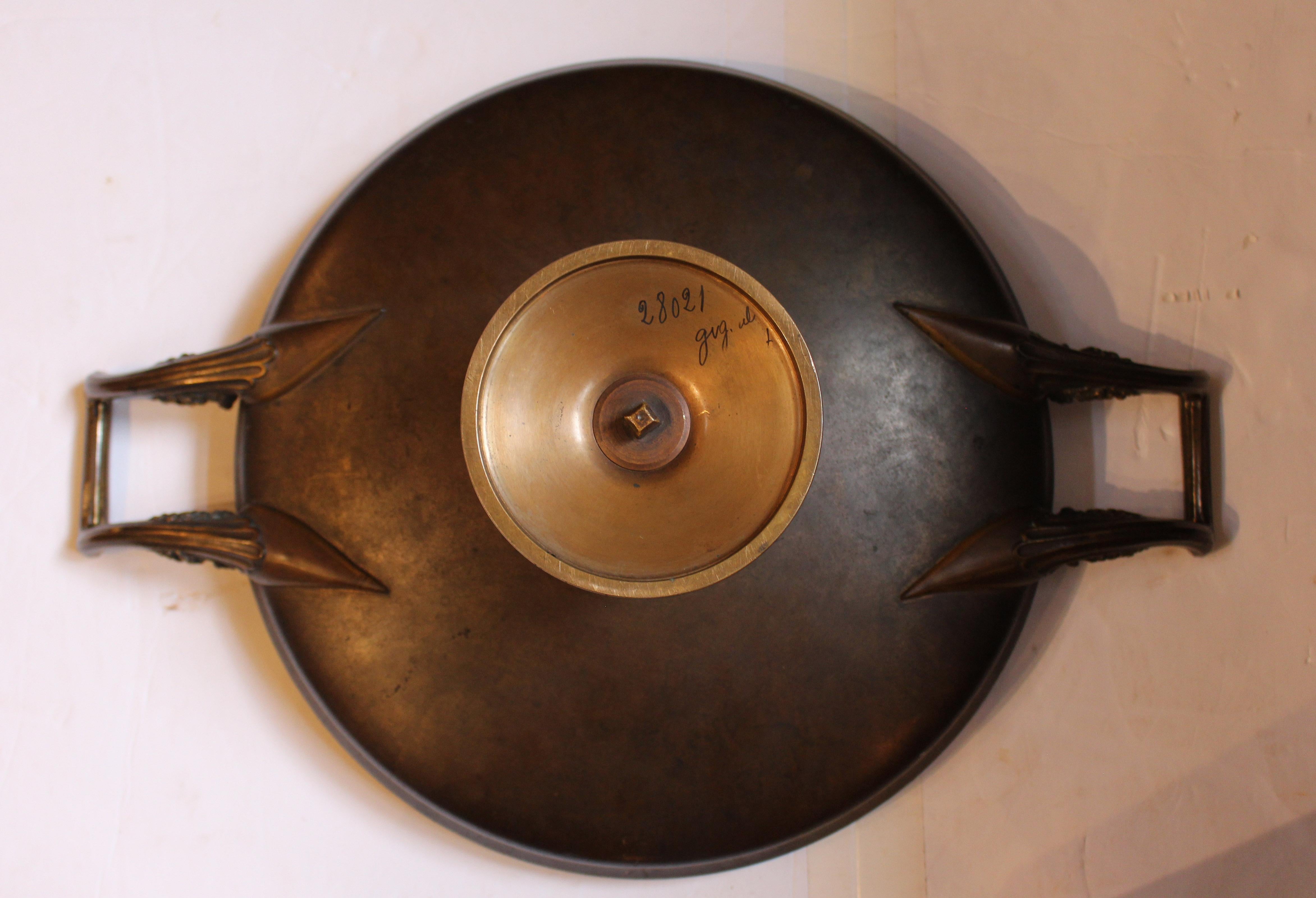 Bronzo Tazza in bronzo della fine del XIX secolo, probabilmente di Barbedienne in vendita