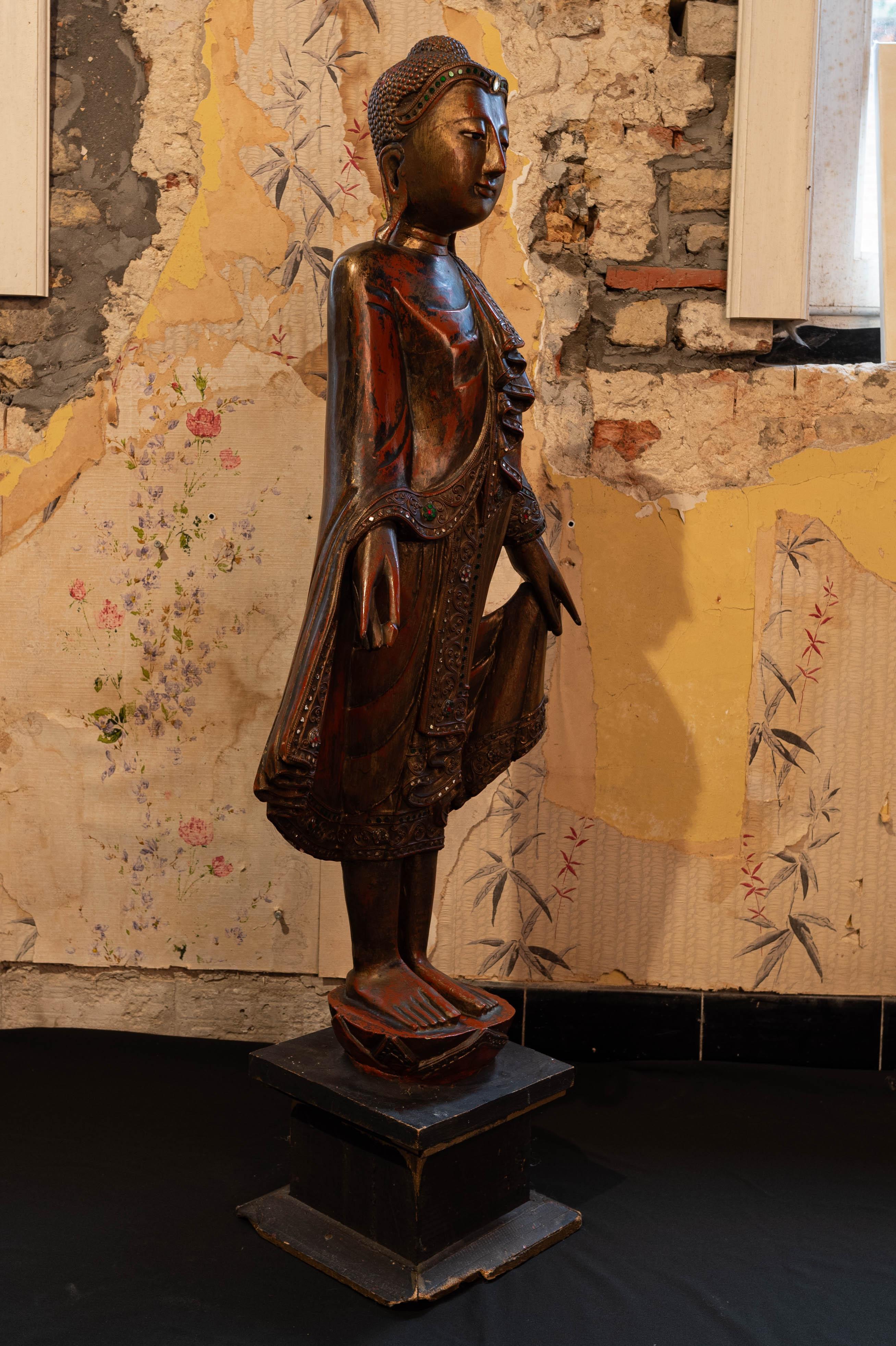 Burmese Late 19th century Buddha from Birma For Sale