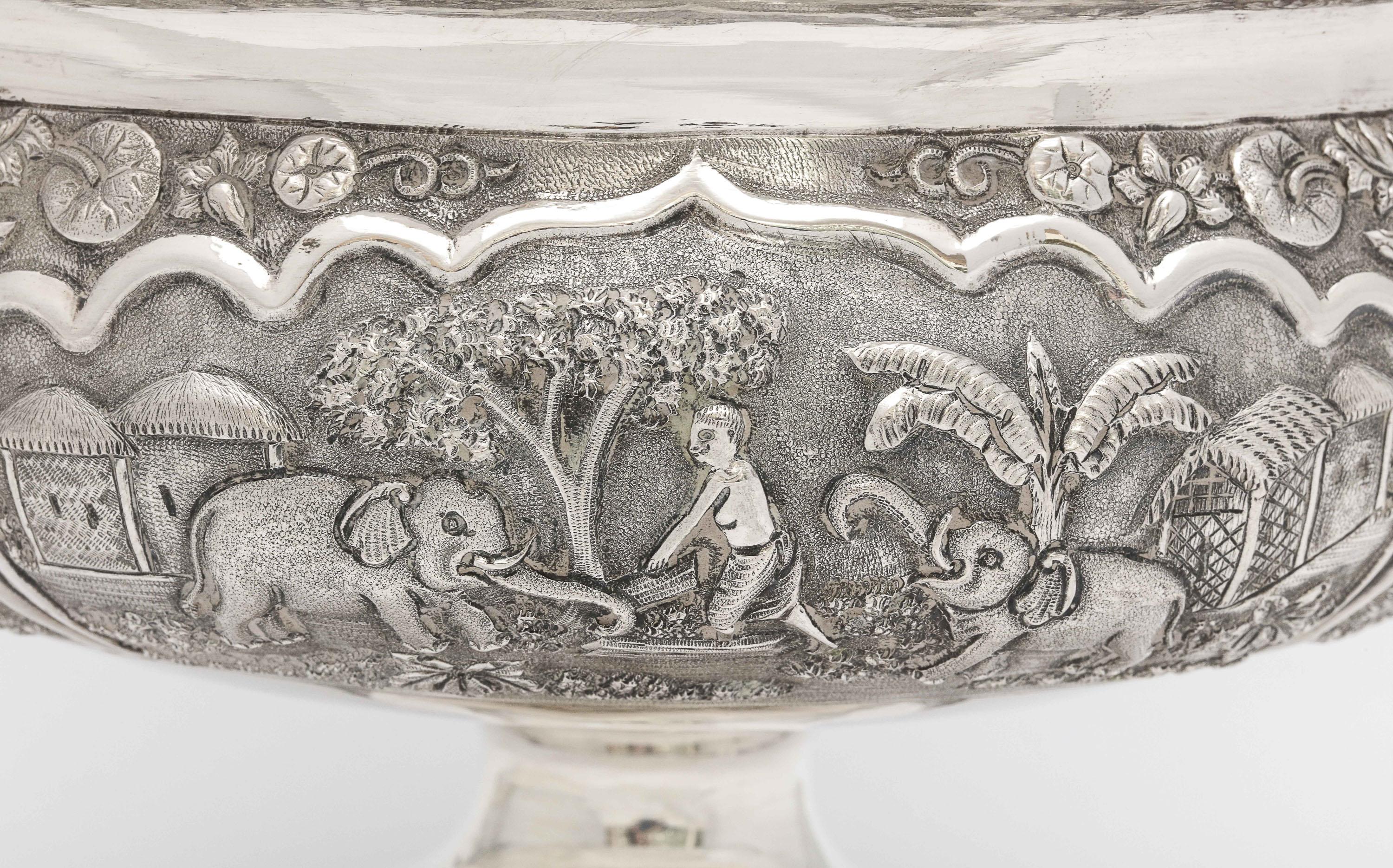 Southeast Asian Late 19th Century Burmese/Myanmar Silver Pedestal-Based Bowl