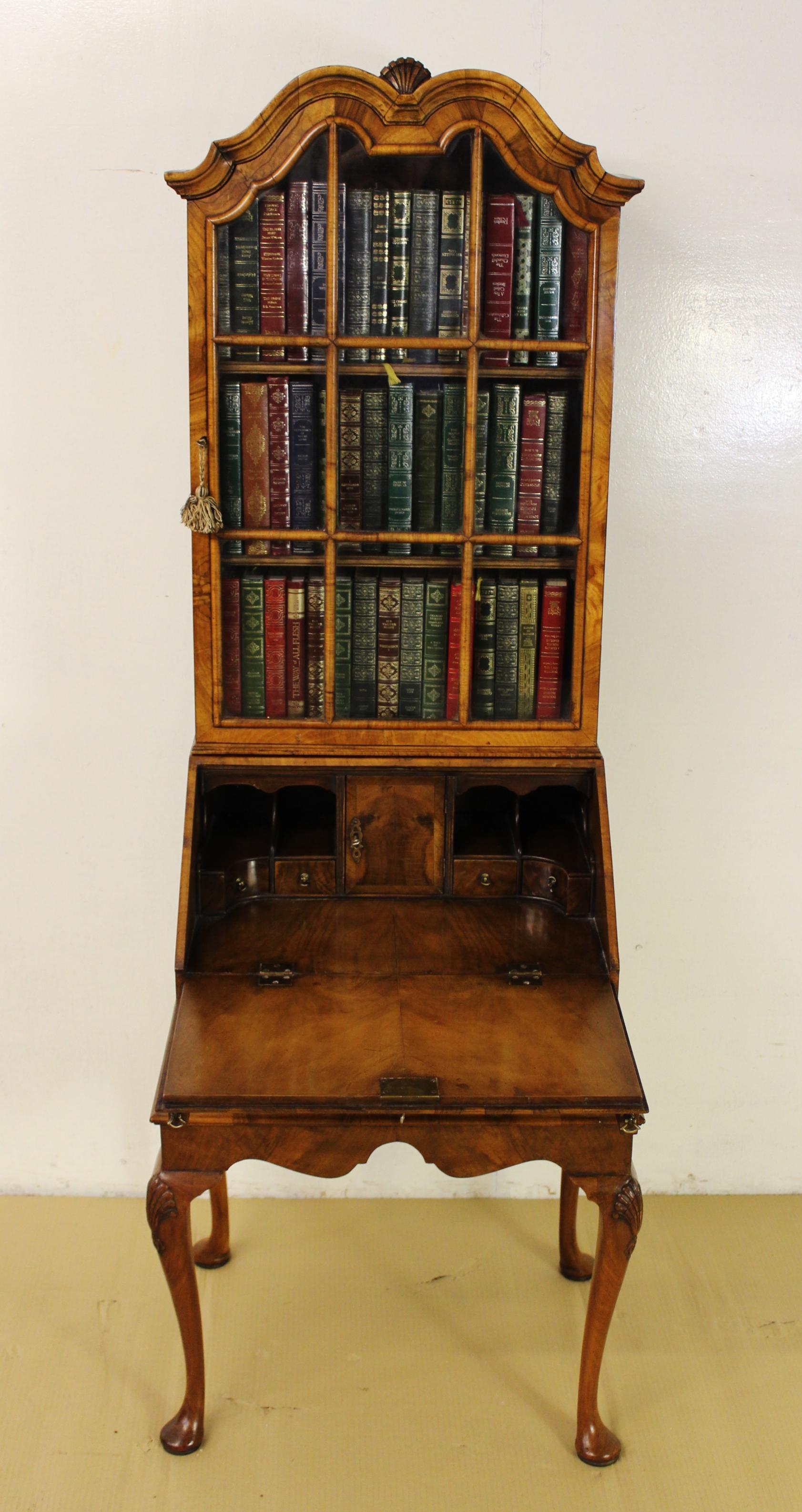 Late 19th Century Burr Walnut Queen Anne Style Bureau Bookcase For Sale 9