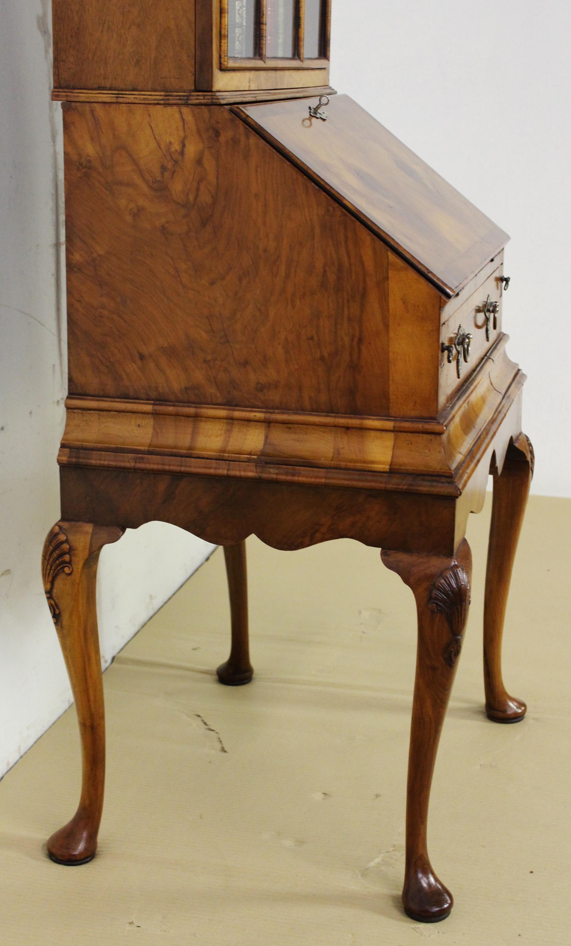Late 19th Century Burr Walnut Queen Anne Style Bureau Bookcase For Sale 14