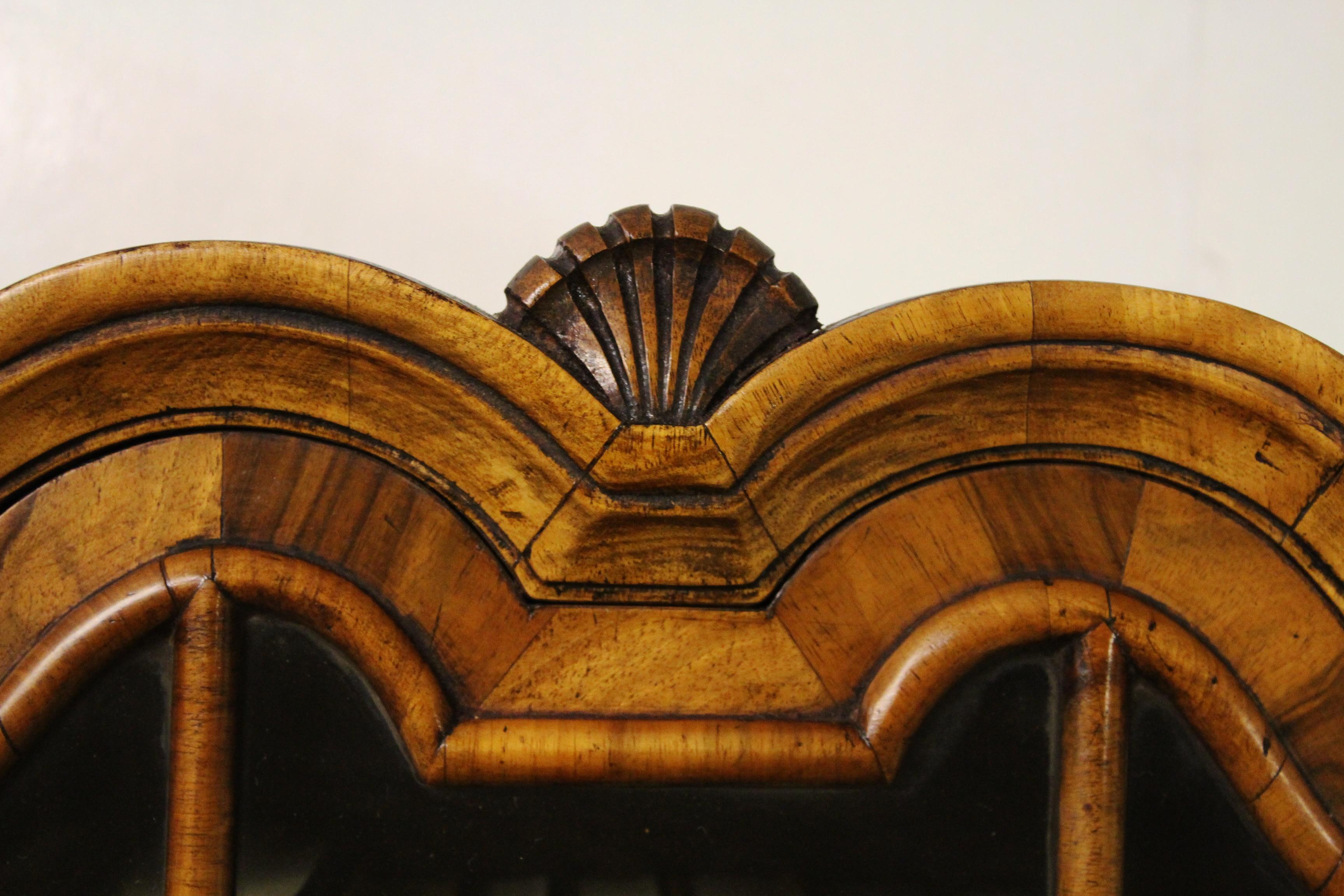Late 19th Century Burr Walnut Queen Anne Style Bureau Bookcase For Sale 2