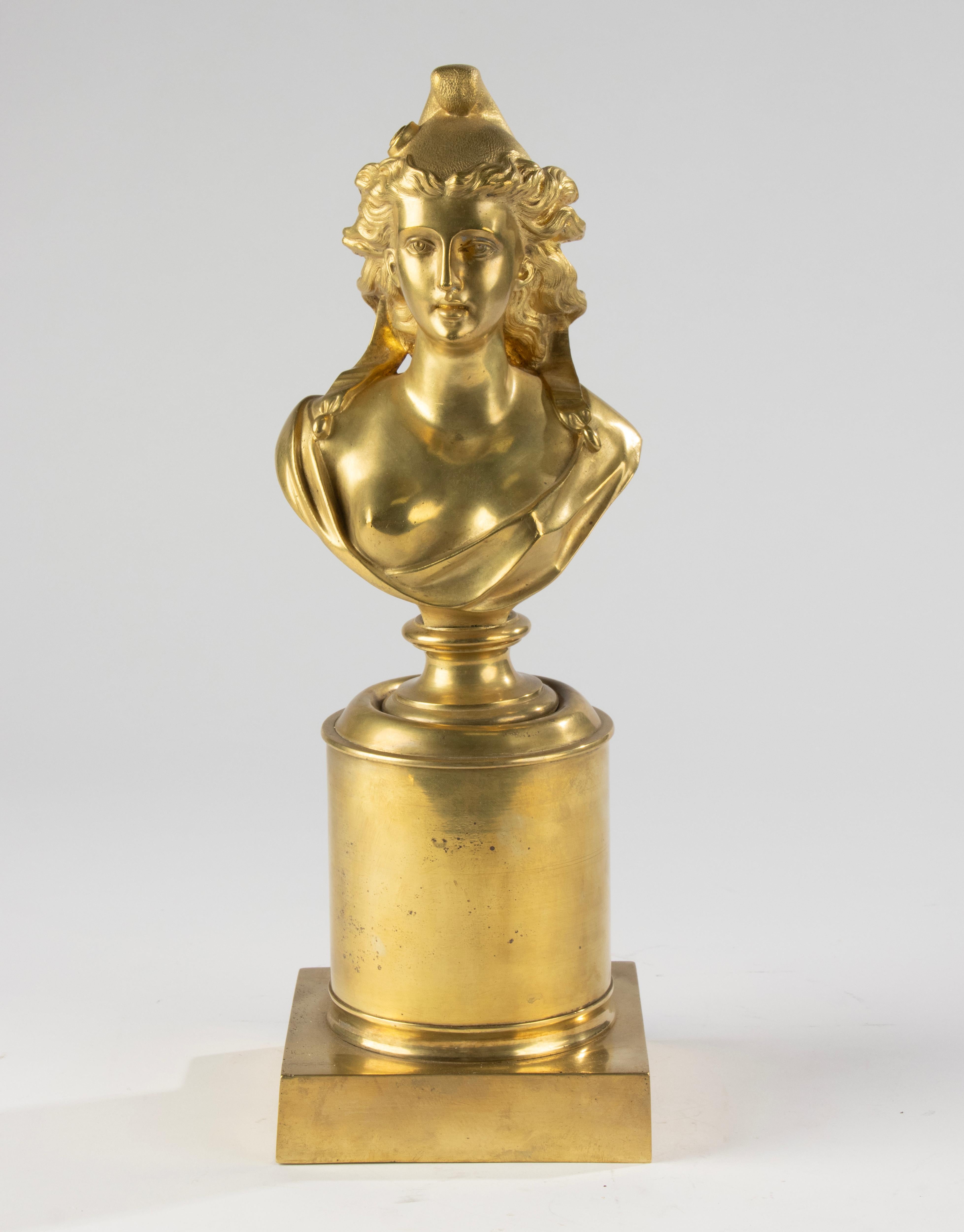 Fin du 19e siècle  Buste de Marianne - Bronze doré à l'or fin Bon état - En vente à Casteren, Noord-Brabant