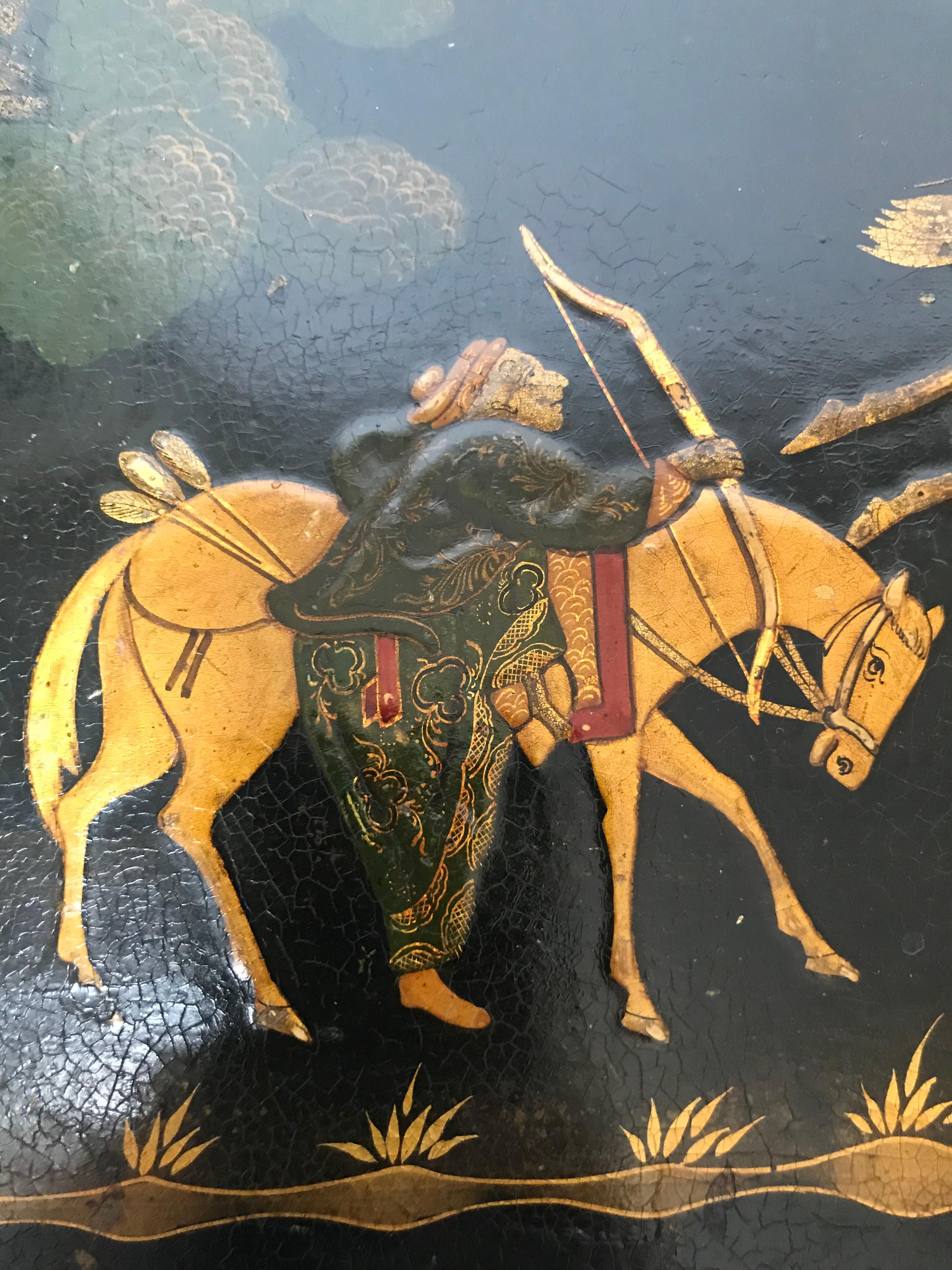 Chinese Export Late 19th Century Cartouche Shaped Chinoiserie Lacquer Tray For Sale