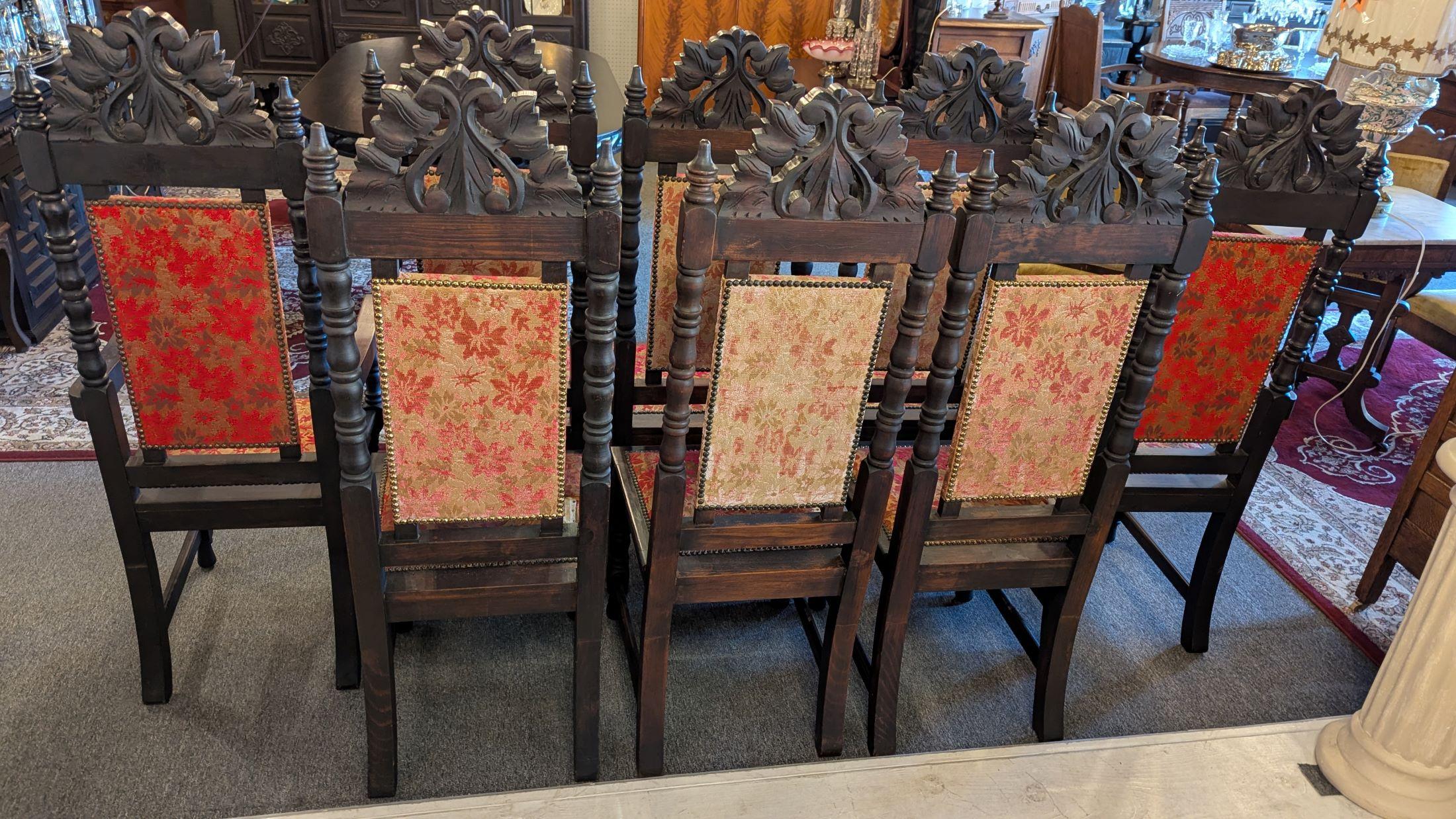 Set di 8 sedie fiamminghe intagliate ed ebanizzate della fine del XIX secolo in vendita 4
