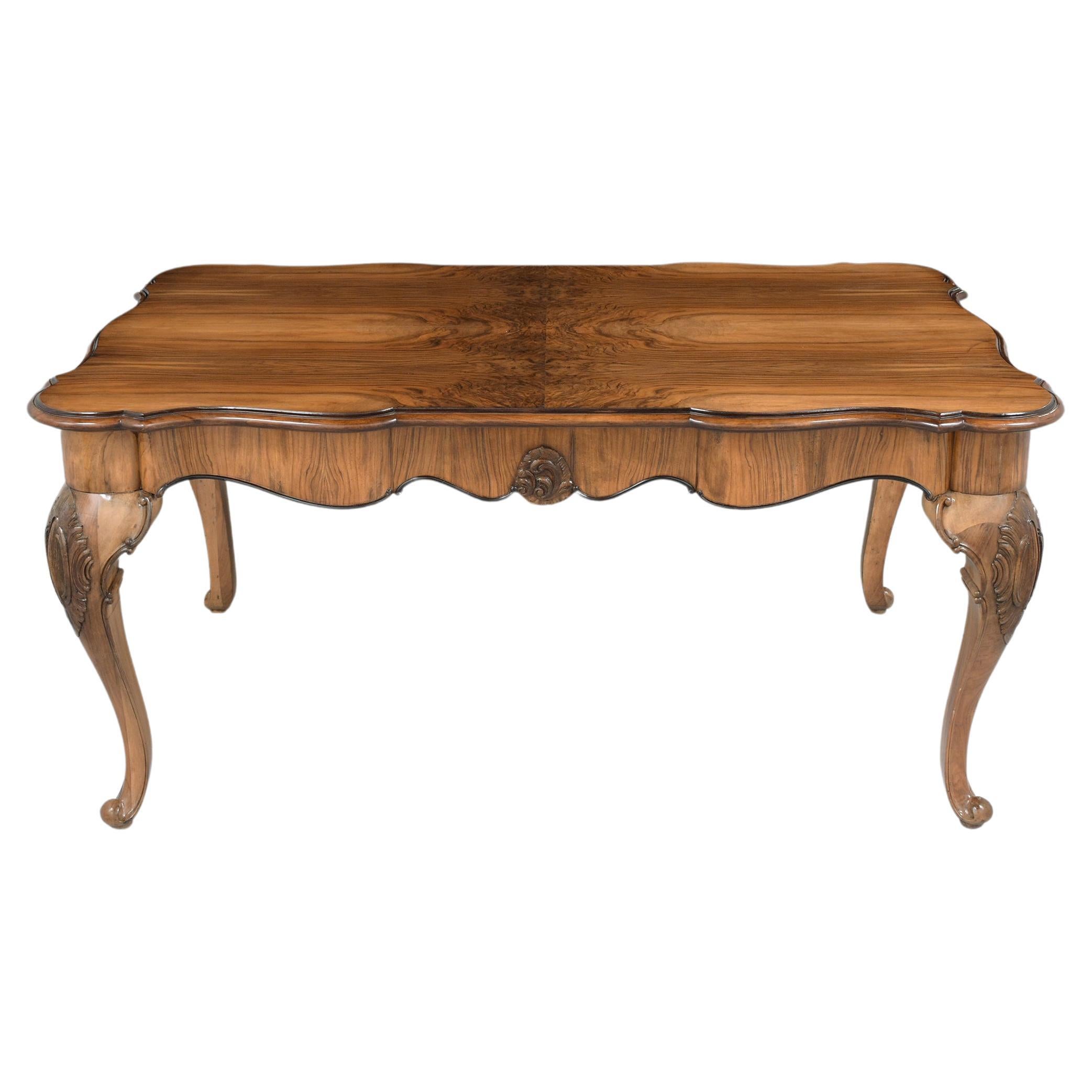 Late 19th-Century English Walnut Dining Table with Carved Cabriole Legs