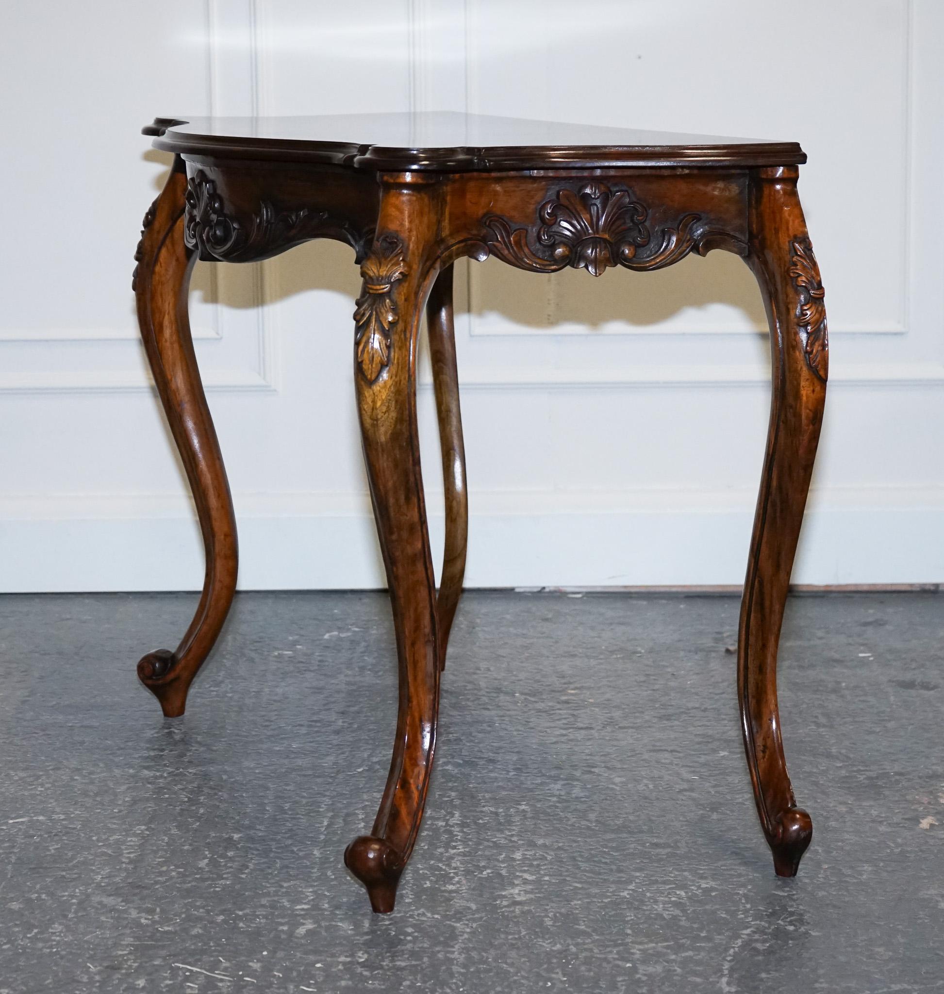 Late 19th Century Carved French Hall Stand Console Table with Cabriole Legs For Sale 3