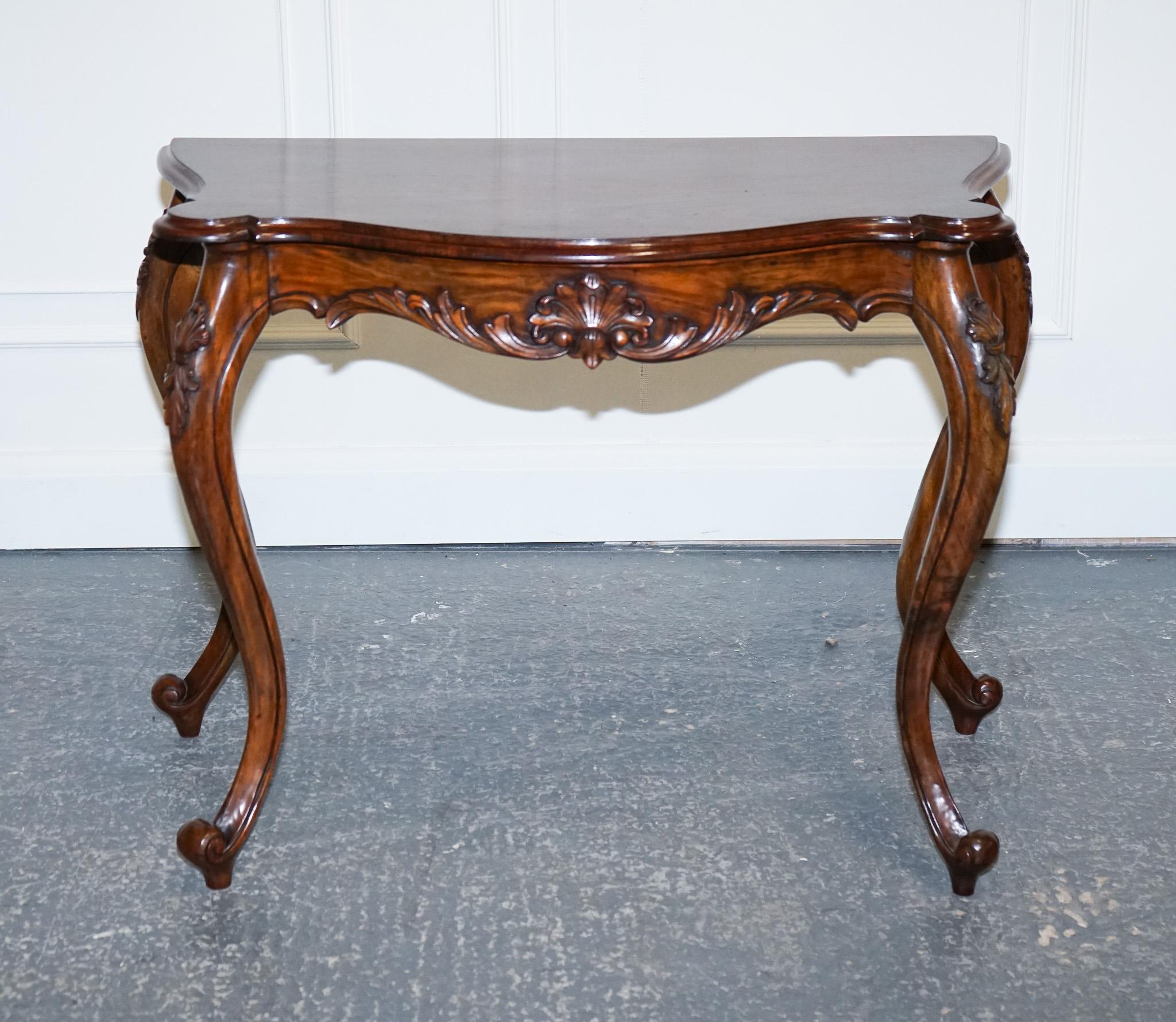 Victorian Late 19th Century Carved French Hall Stand Console Table with Cabriole Legs For Sale