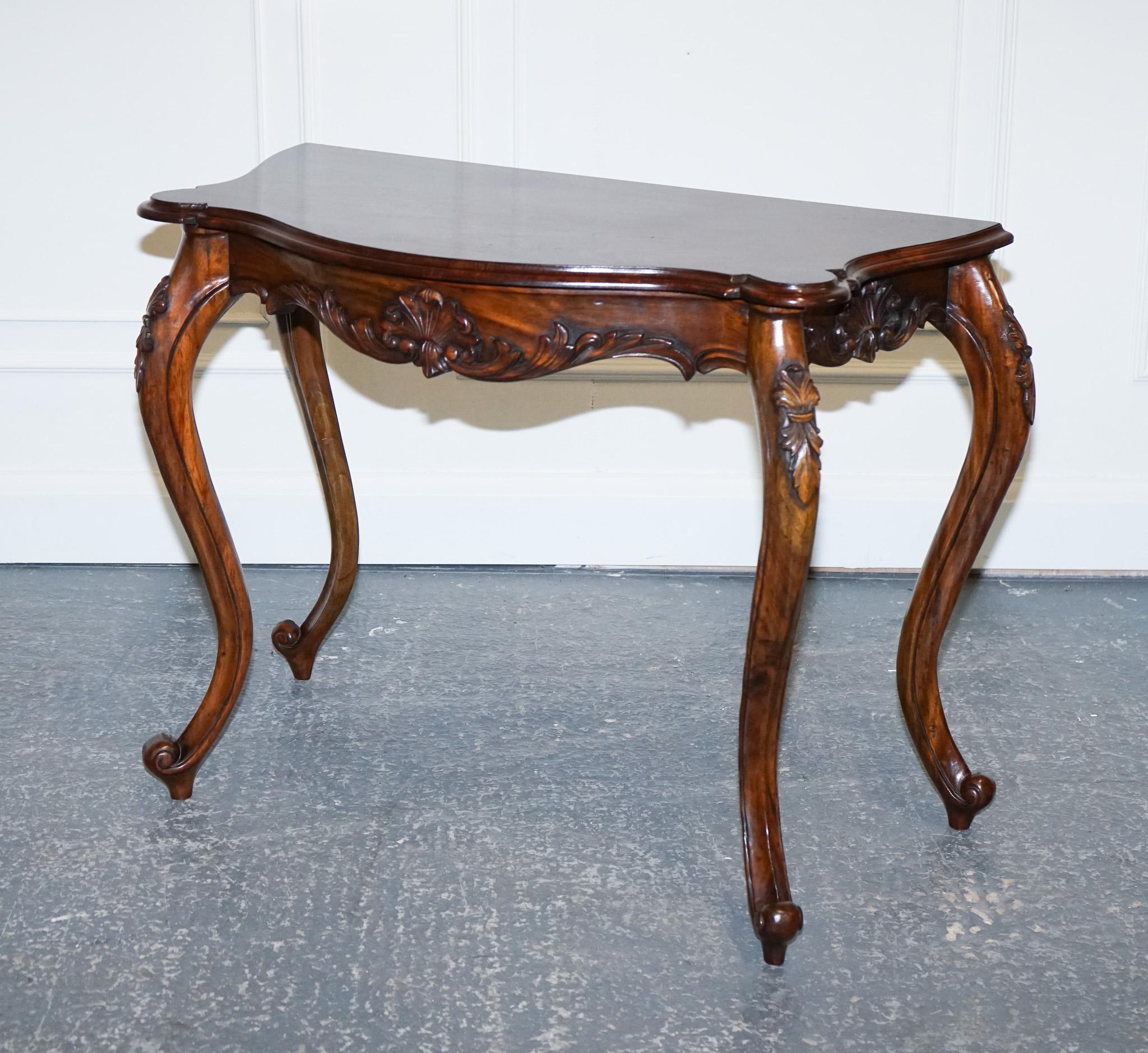 British Late 19th Century Carved French Hall Stand Console Table with Cabriole Legs For Sale
