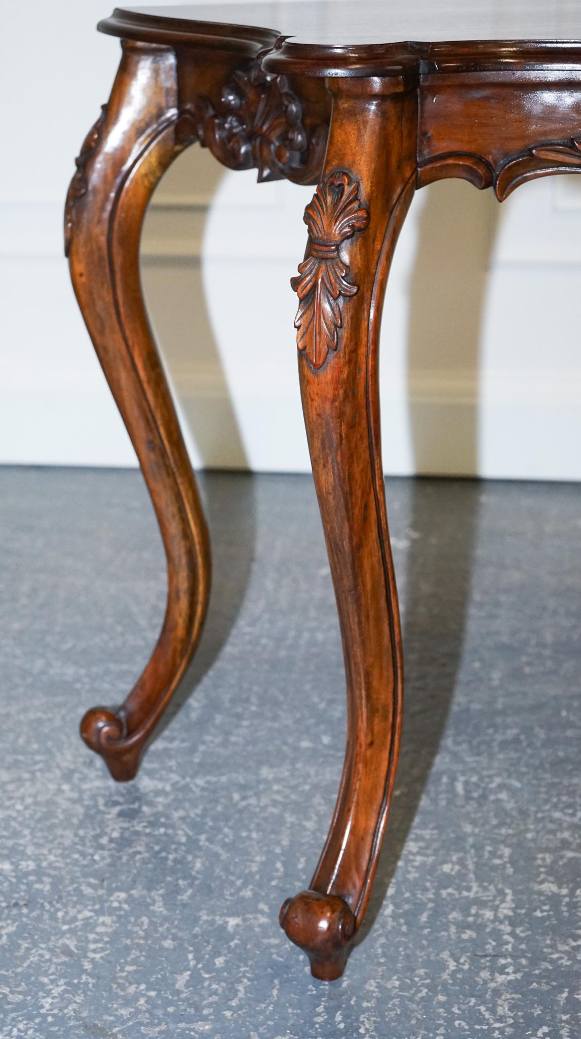 Late 19th Century Carved French Hall Stand Console Table with Cabriole Legs For Sale 1