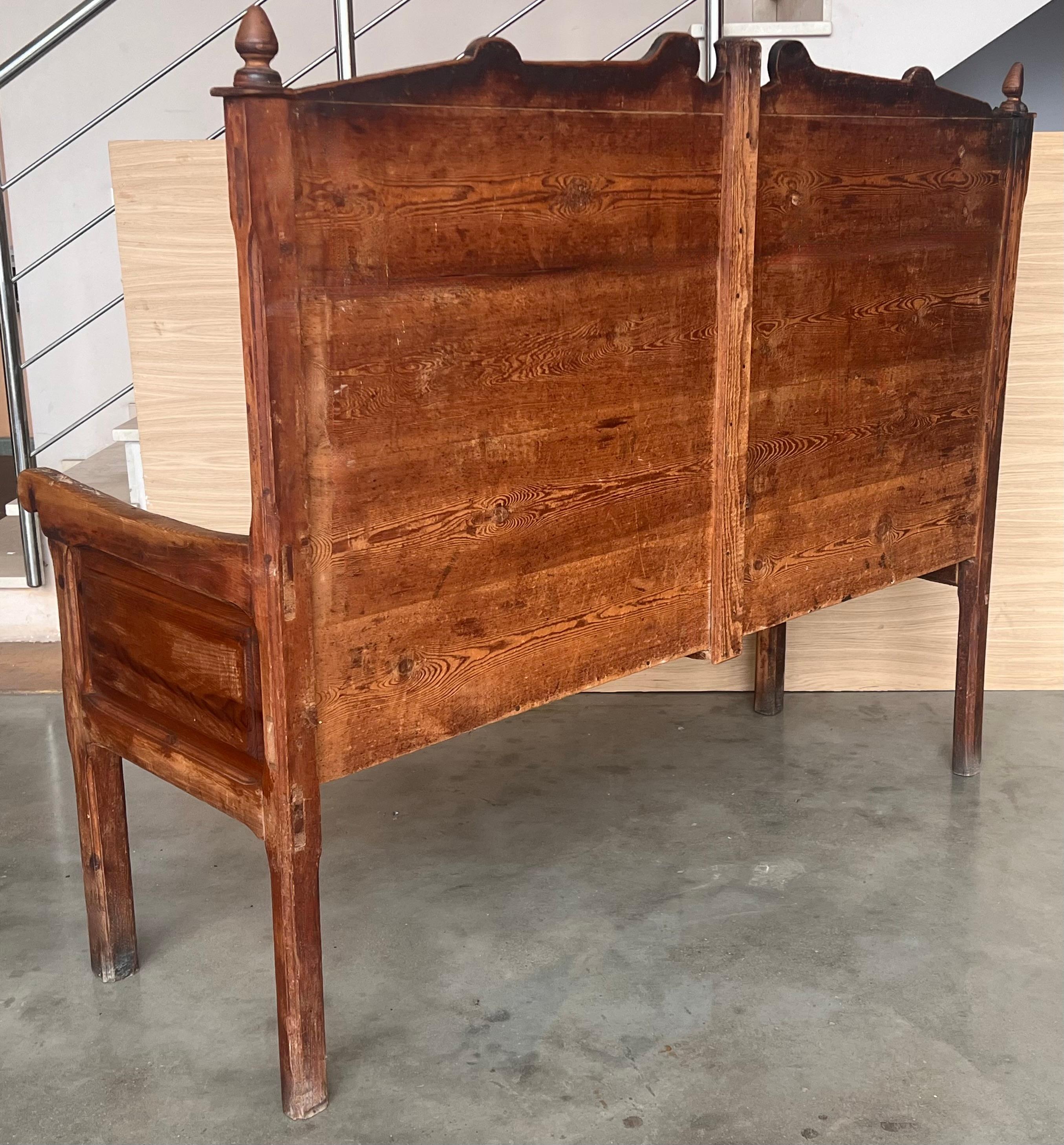 Late 19th Century Carved Primitive Spanish Catalan Settle Bench In Good Condition In Miami, FL