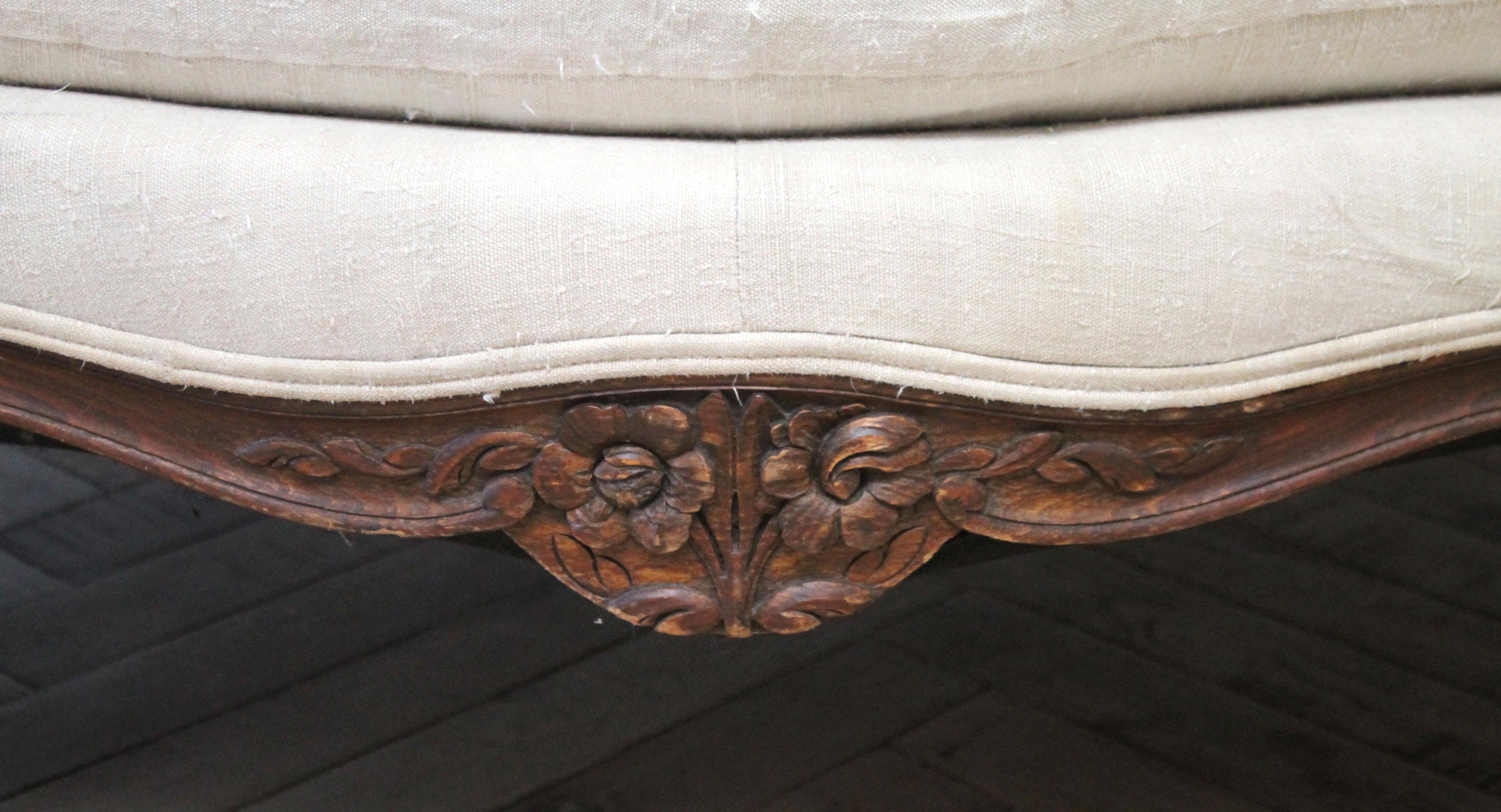 Linen Late 19th Century Carved Walnut Sofa with Antique French Grainsack Upholstery