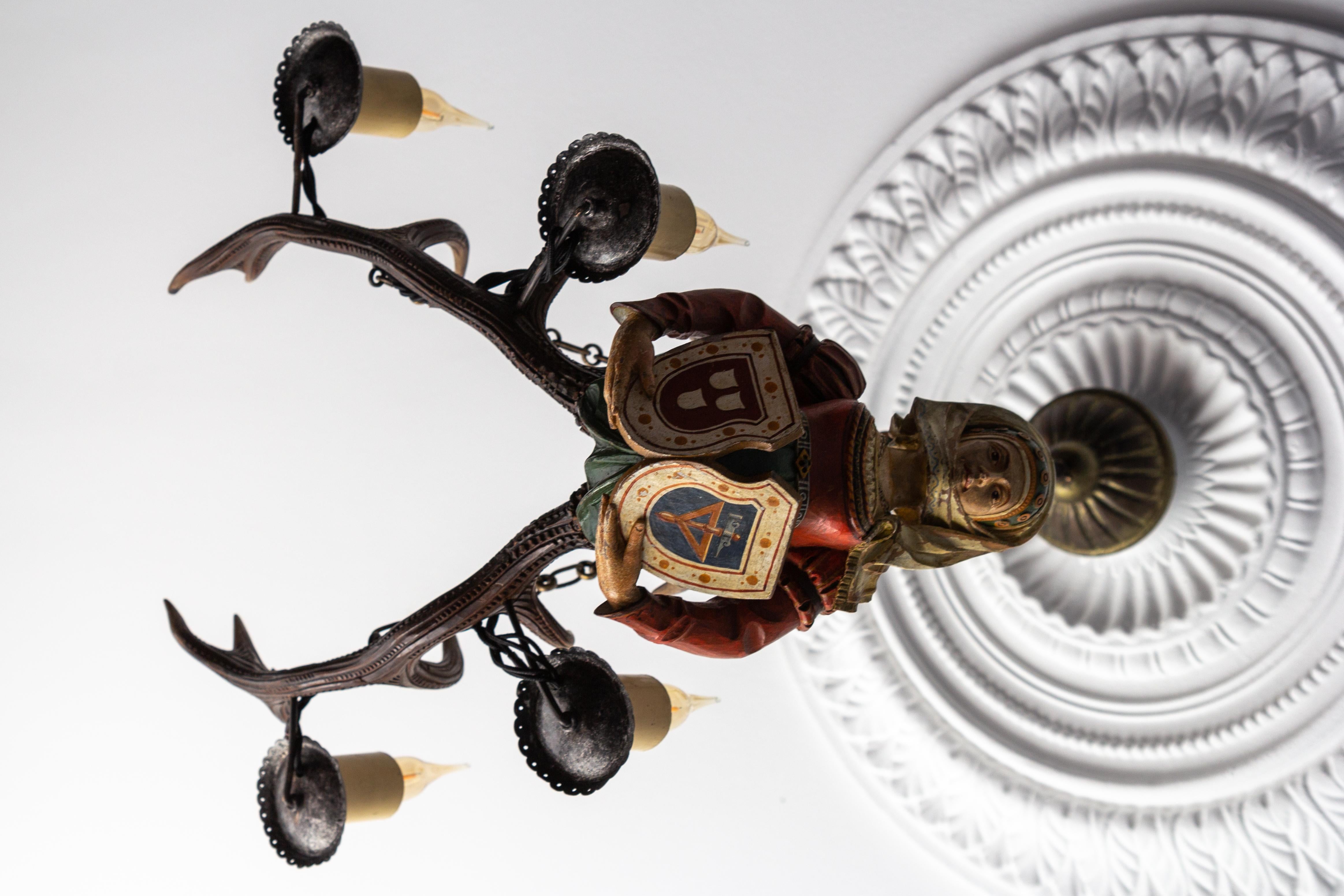 Late 19th Century Carved Wooden Lüsterweibchen Four-Light Chandelier For Sale 8