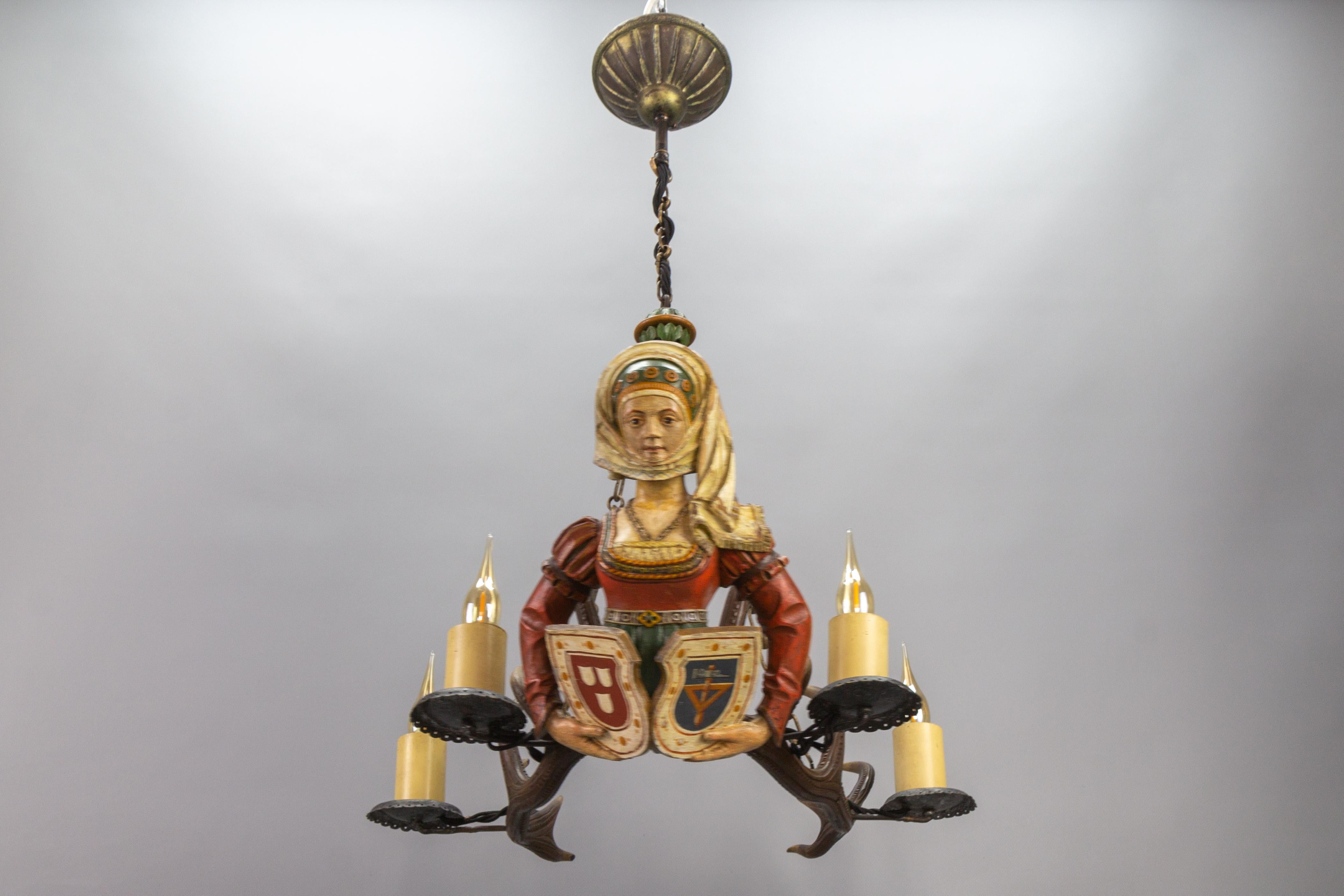 Hand-Painted Late 19th Century Carved Wooden Lüsterweibchen Four-Light Chandelier For Sale