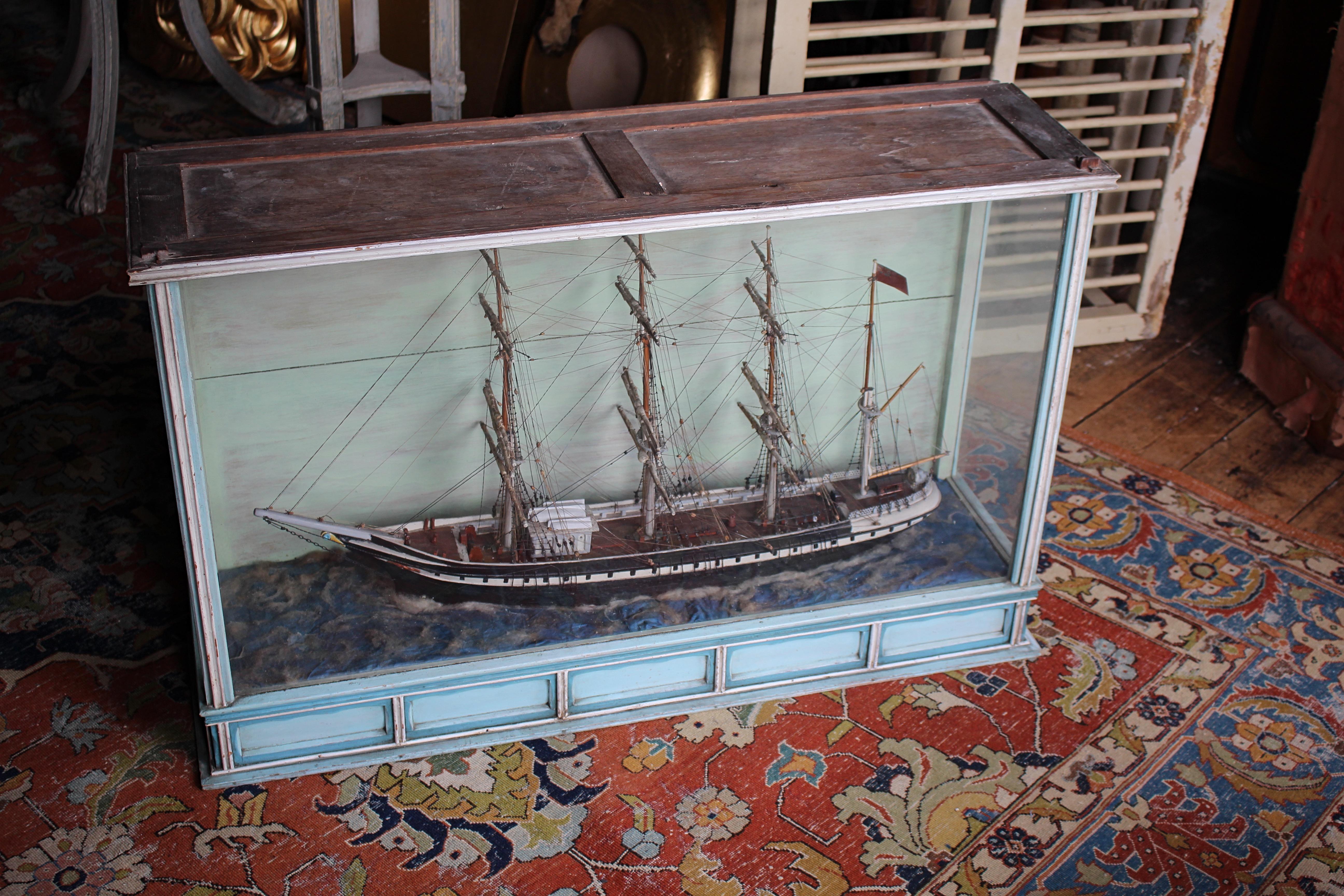 Vase à voile britannique en caisse de la fin du 19ème siècle Folk Art Maritime en vente 9