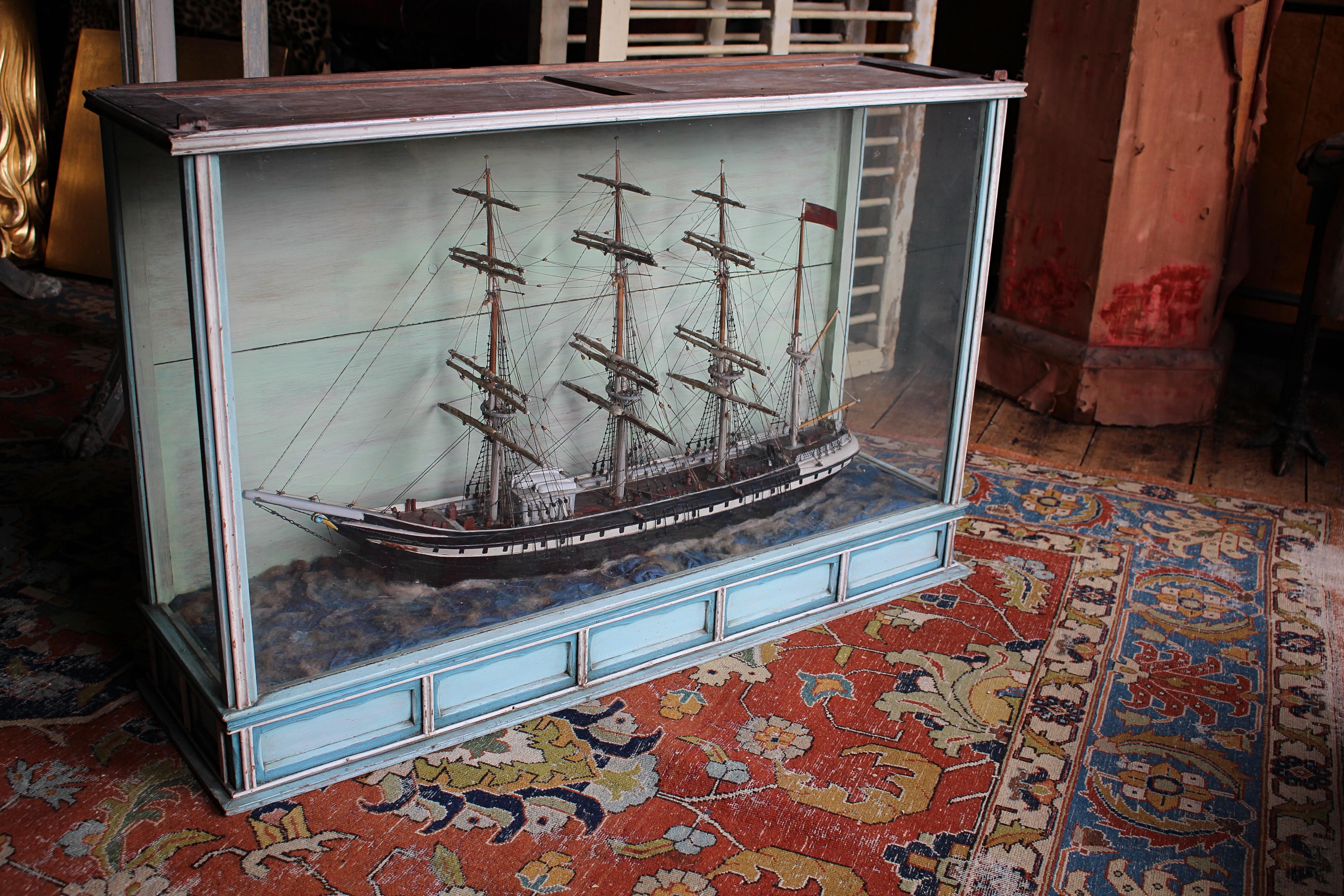 Vase à voile britannique en caisse de la fin du 19ème siècle Folk Art Maritime en vente 10