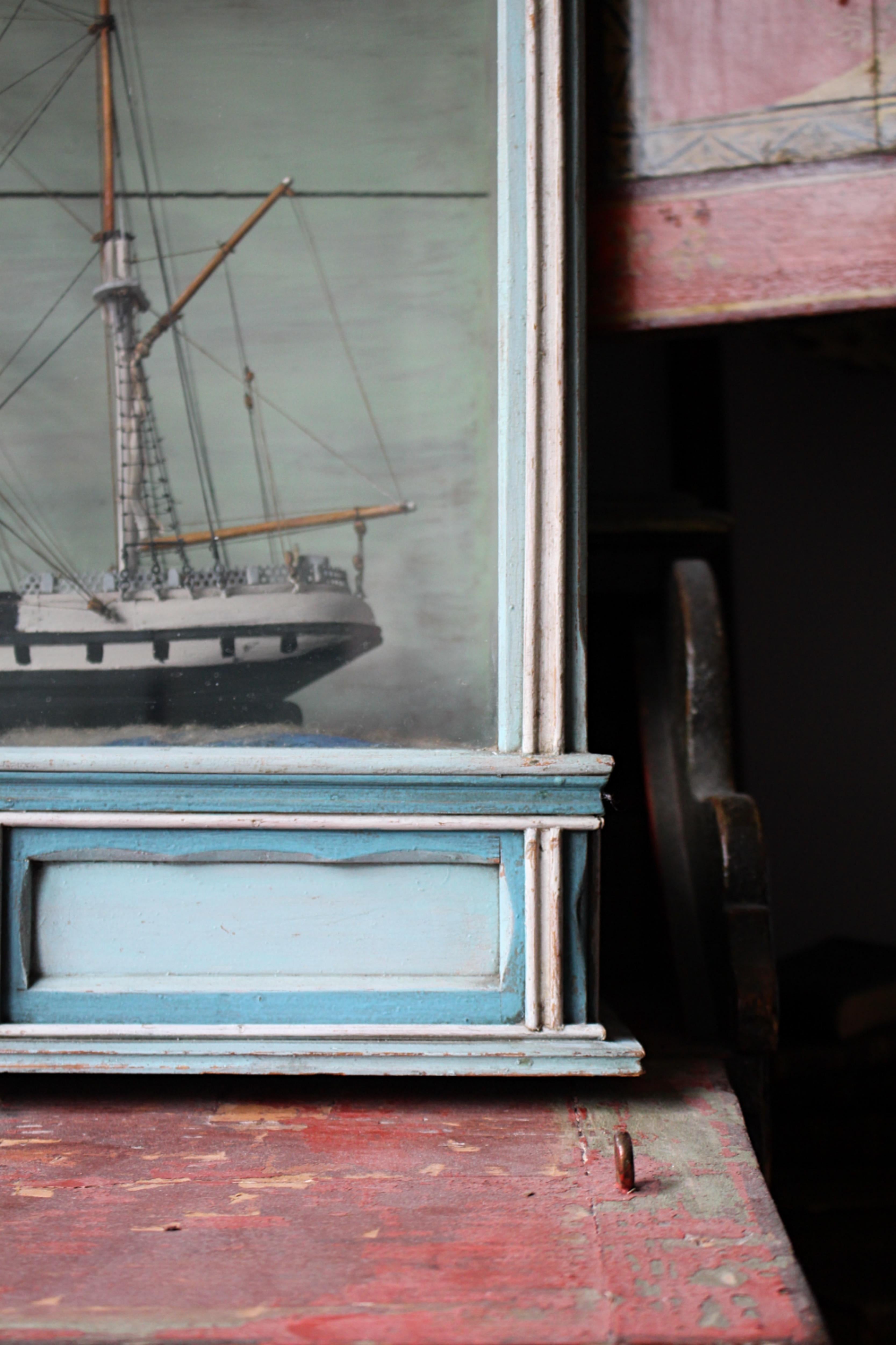 Vase à voile britannique en caisse de la fin du 19ème siècle Folk Art Maritime en vente 2