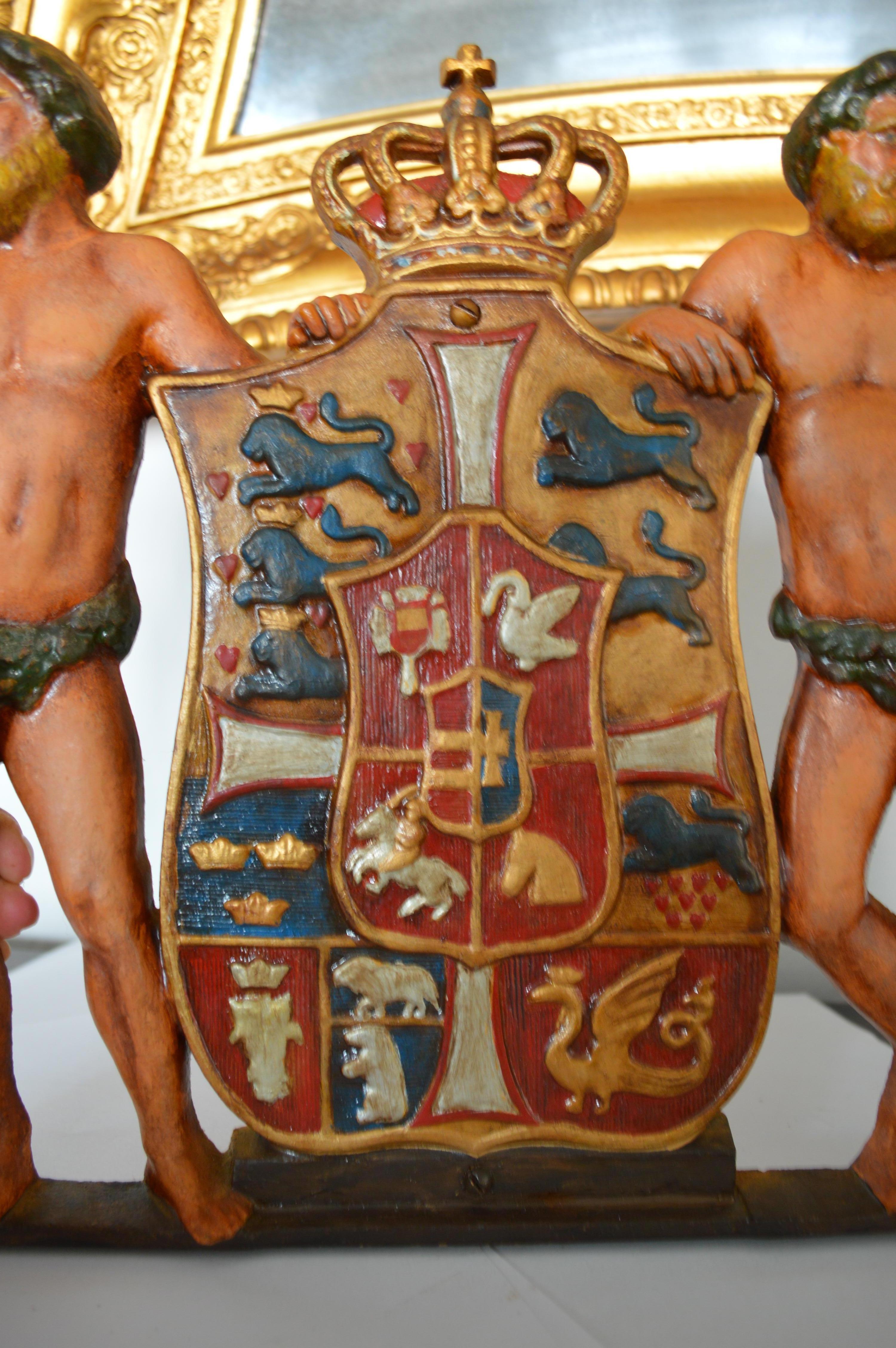 Cast Iron Sculpture Of The Royal Coat of Arms of Denmark In Good Condition In Copenhagen, K