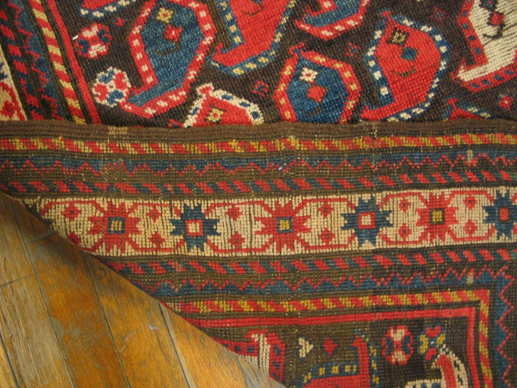 Kaukasischer Karabagh-Teppich mit Paisleymuster aus dem späten 19. Jahrhundert ( 3'10