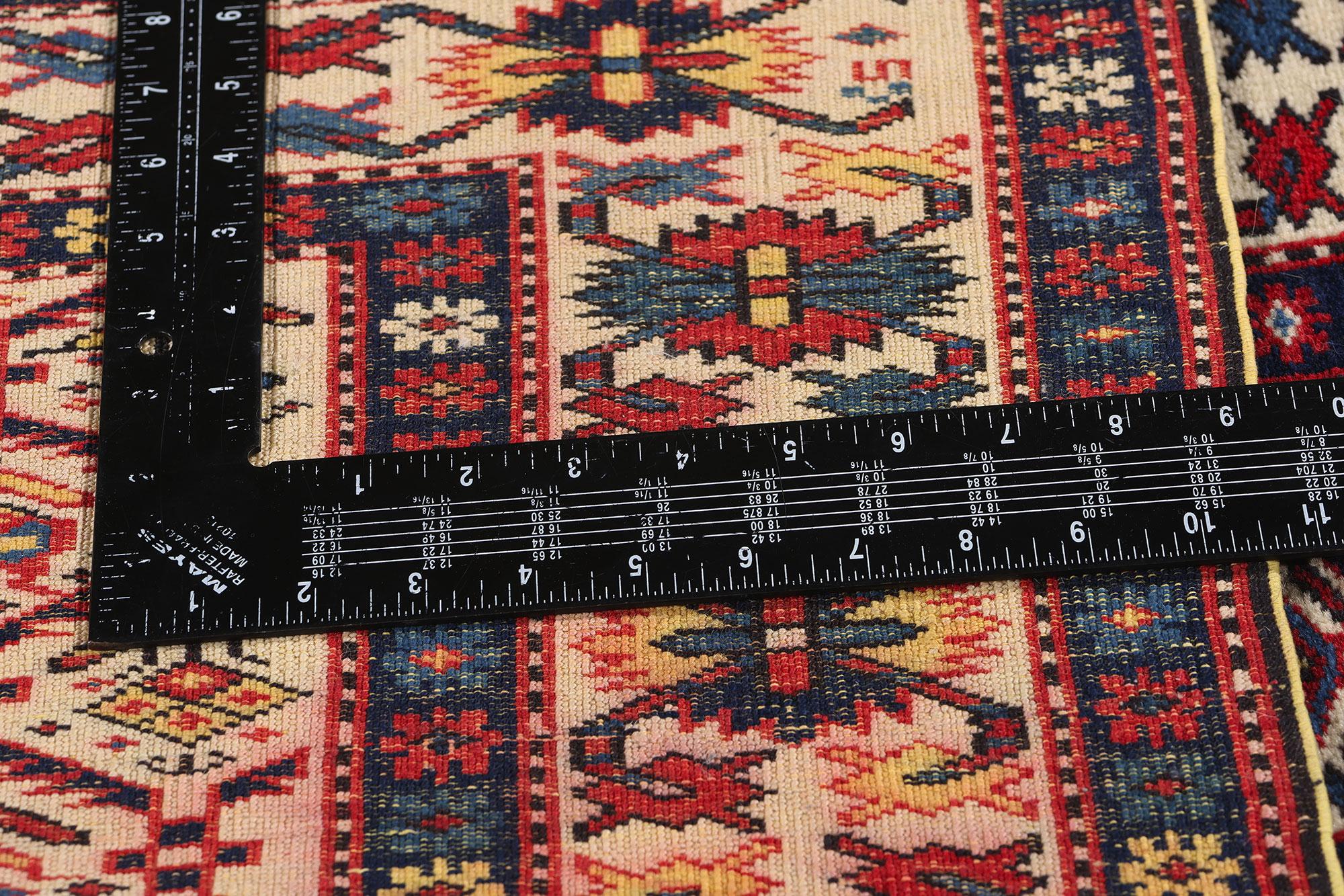Laine Tapis caucasien Shirvan de la fin du XIXe siècle, de style Modernity en vente