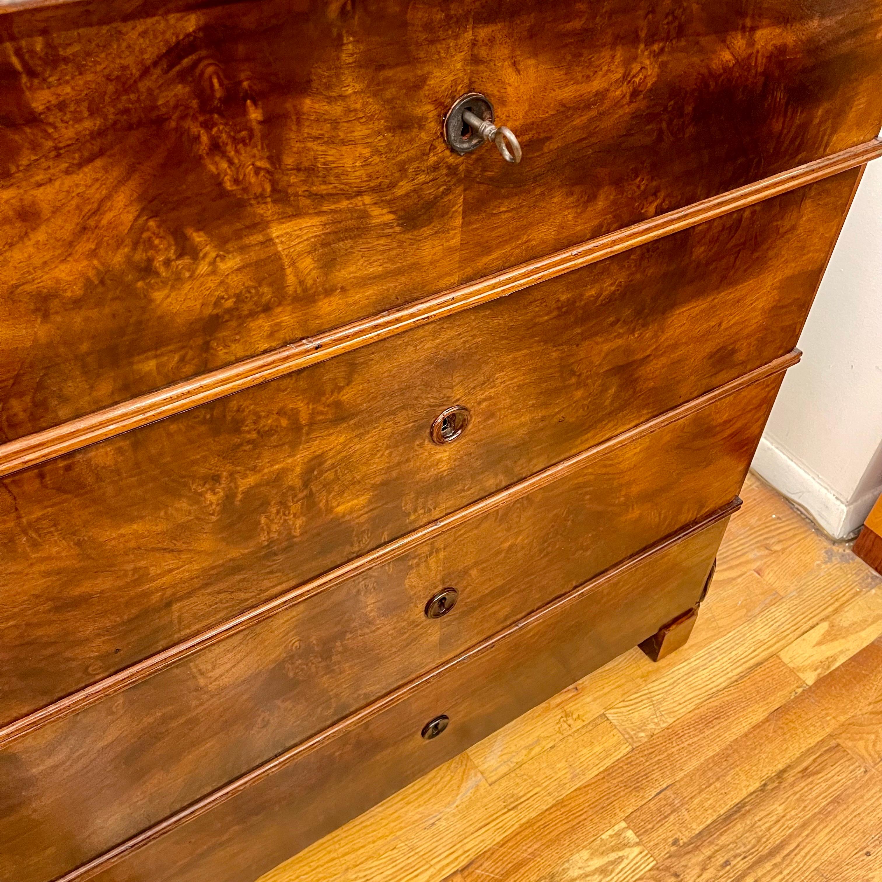 Walnut Chest of Drawers 11