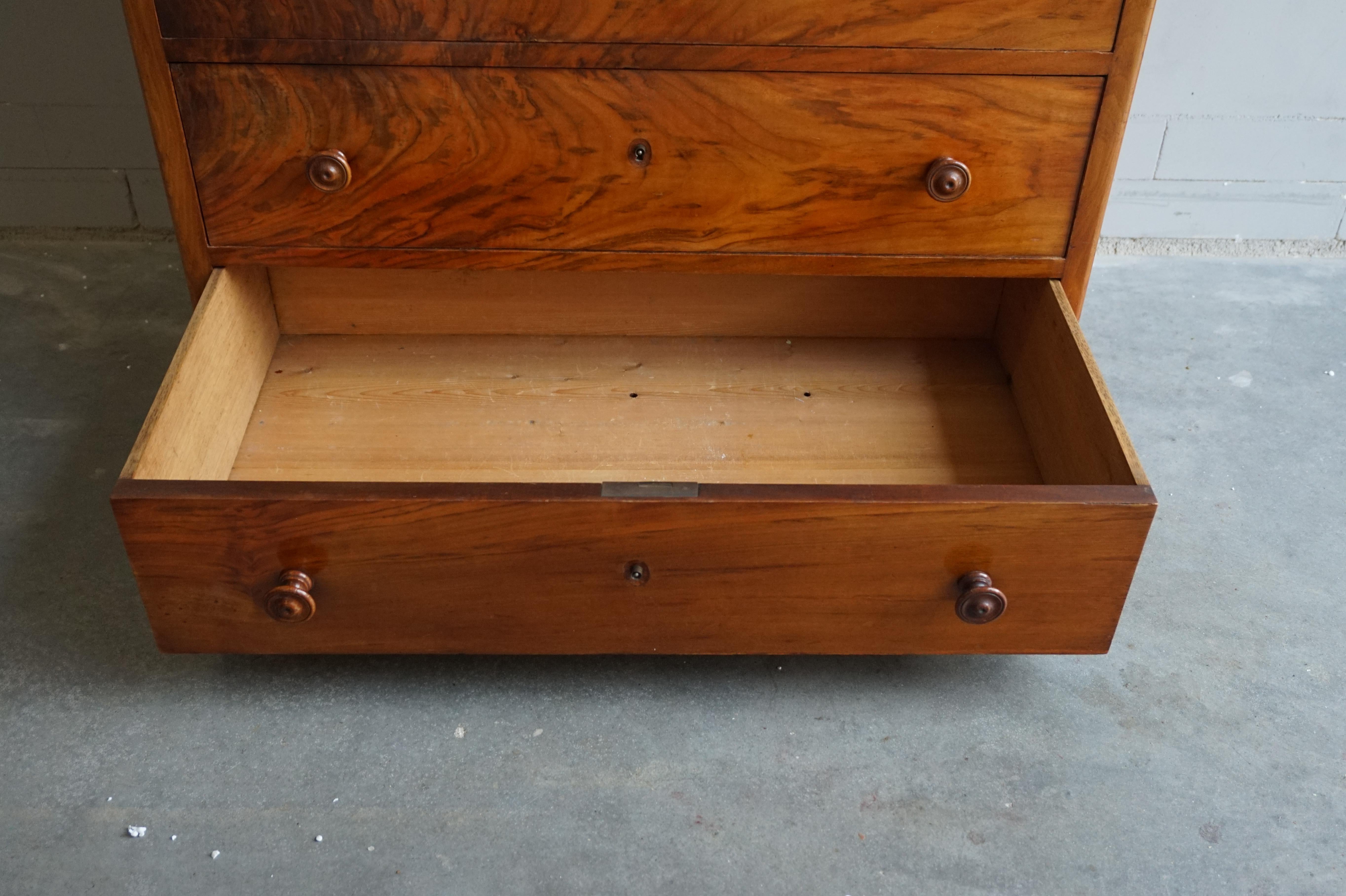 Late 19th Century Chest of Drawers Vanity with Marble Top and Hinging Mirror For Sale 4