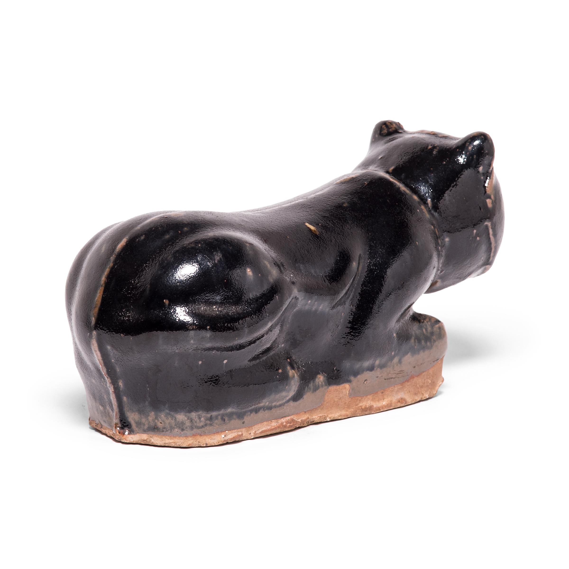 Qing Late 19th Century Chinese Black Glazed Cat Headrest