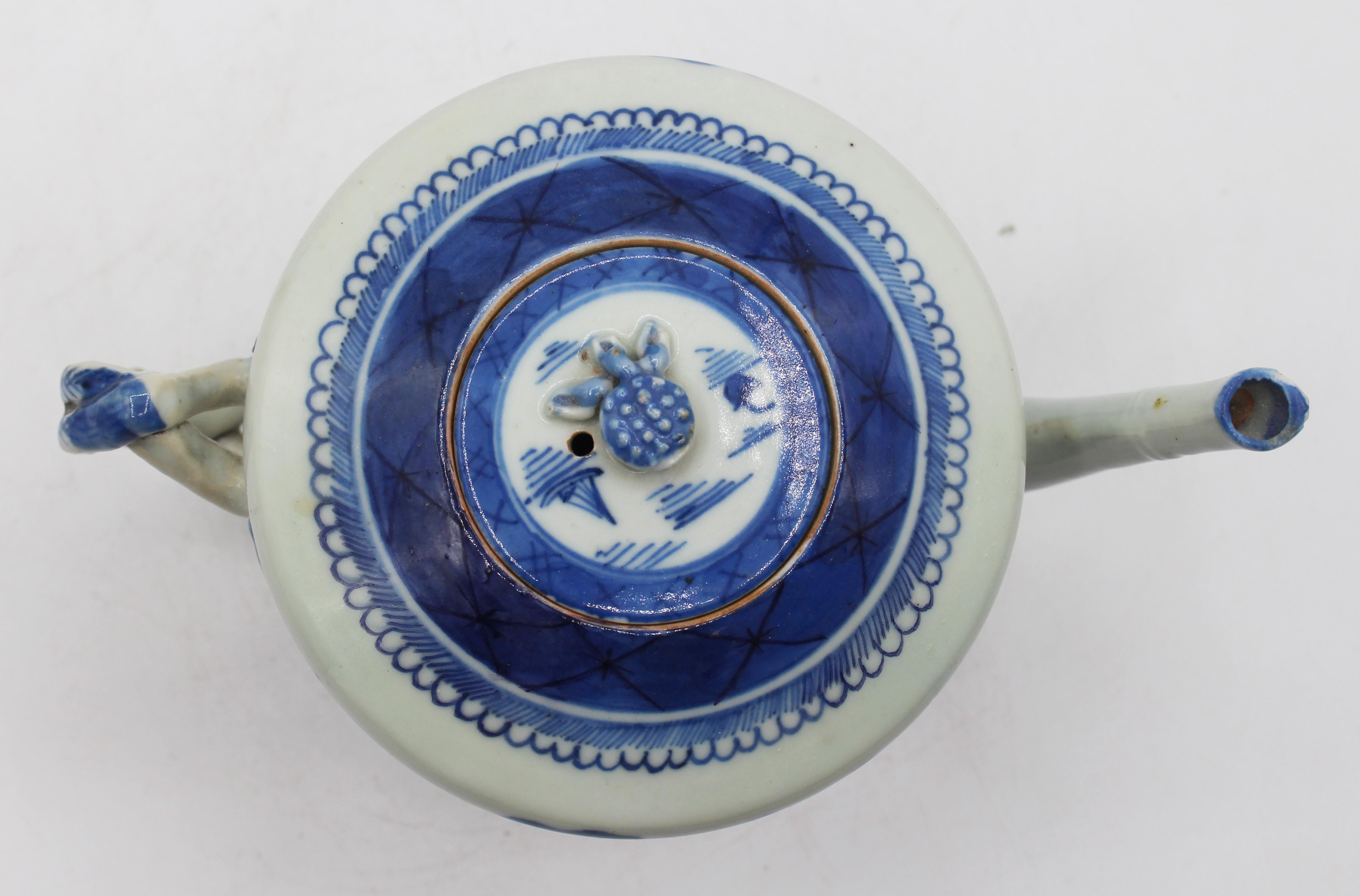 Qing Late 19th Century Chinese Blue Canton Porcelain Tea Pot