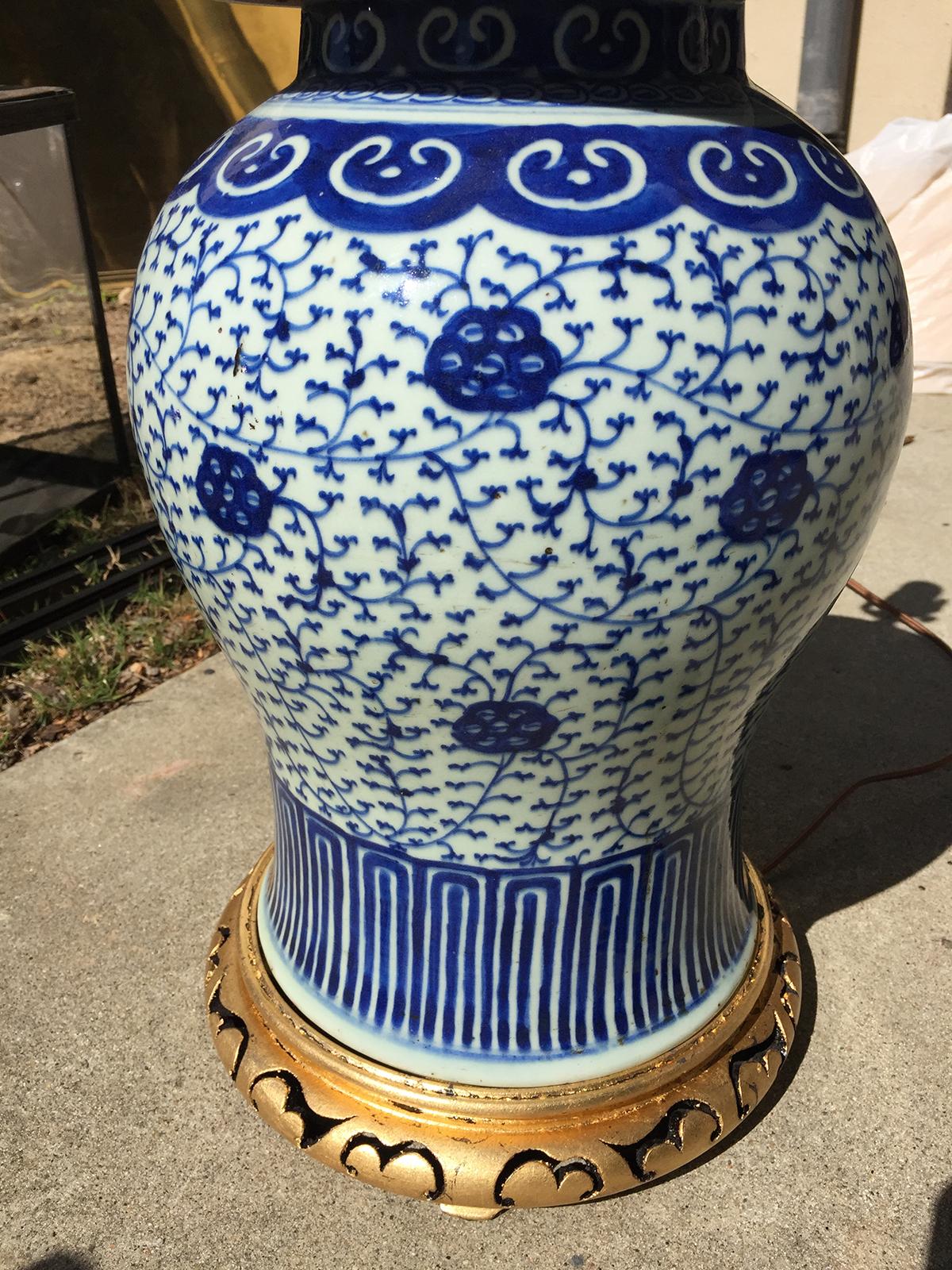 Late 19th Century Chinese Blue & White Porcelain Lidded Ginger Jar as Lamp 1