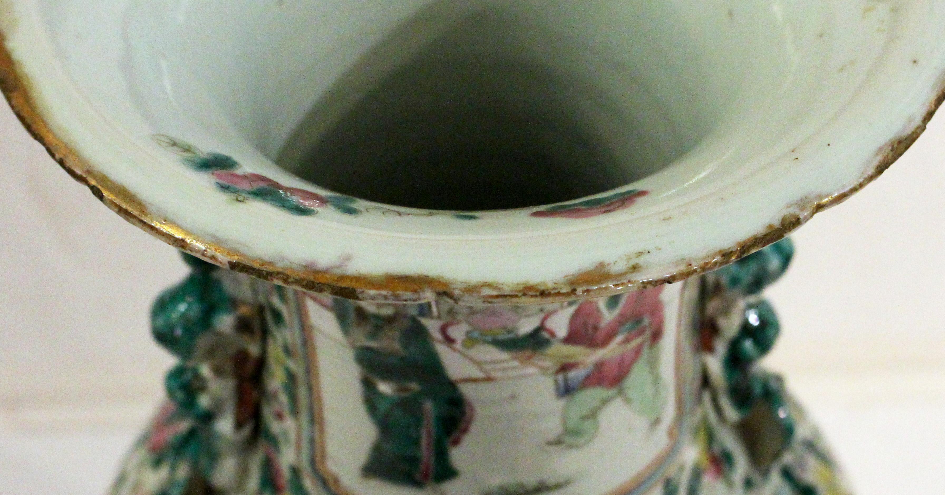 Late 19th Century Chinese Export Porcelain Vase In condizioni buone in vendita a Chapel Hill, NC