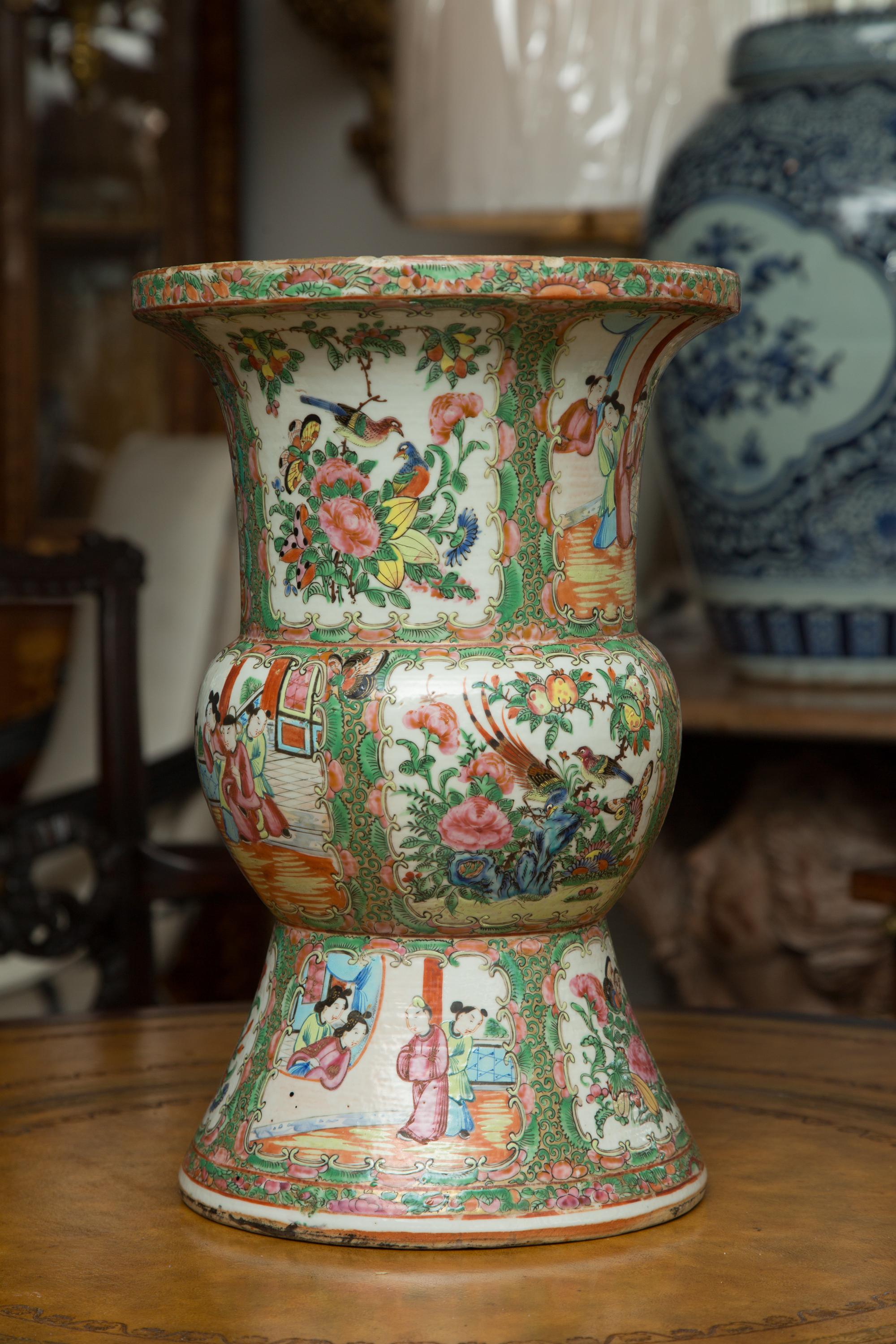 Late 19th Century Chinese Export Urn 3