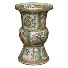 Late 19th Century Chinese Export Urn